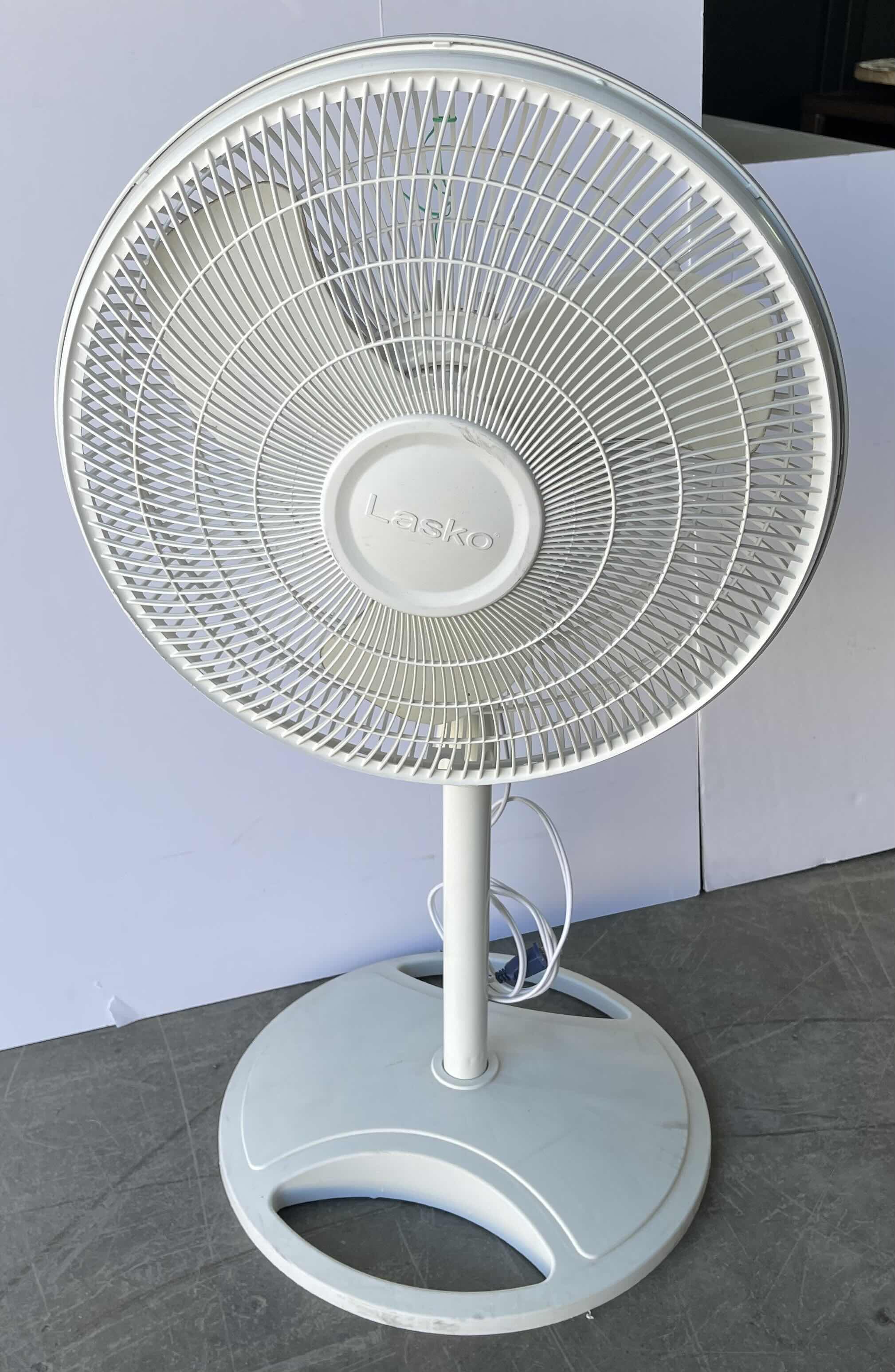 Photo 1 of LASKO OSCILLATING PEDESTAL FAN H34”