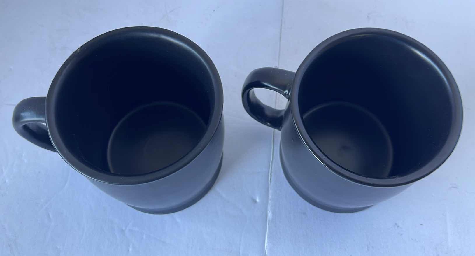 Photo 3 of MODERN EXPRESSIONS BLACK CERMIC 17.5 OZ. MUGS (2)