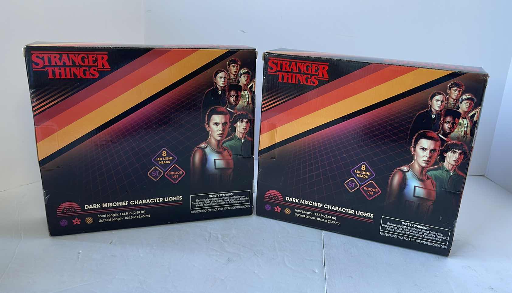 Photo 2 of STRANGER THINGS DARK MISCHIEF CHARACTER LIGHTS BOX (2)