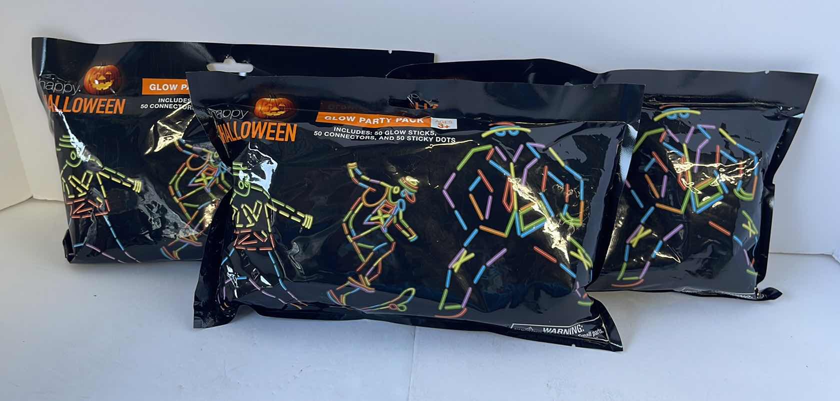 Photo 1 of HAPPY HALLOWEEN GLOW STICK PARTY PACK (3) 