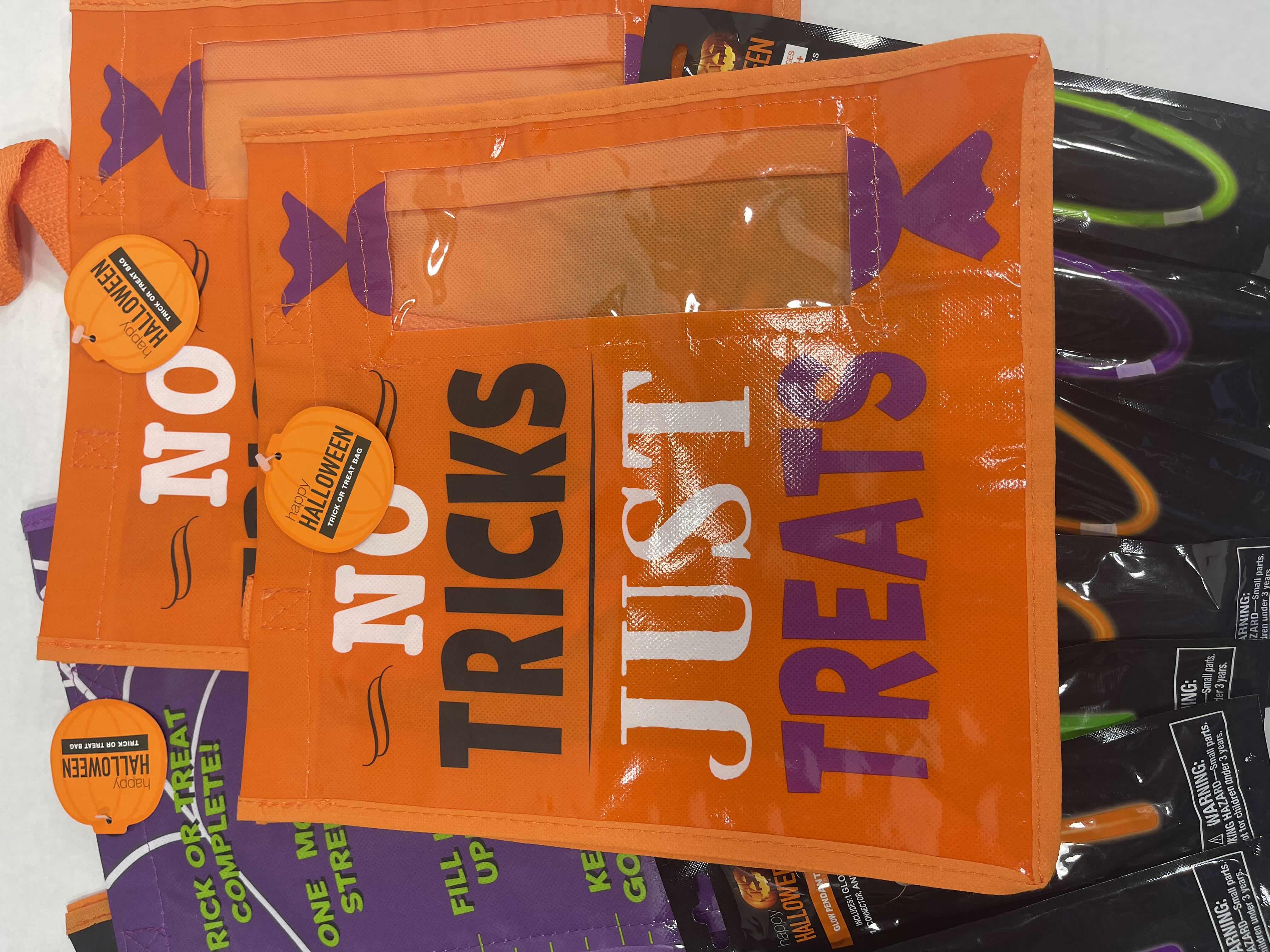 Photo 2 of HAPPY HALLOWEEN 12” TRICK OR TREAT BAGS SEWN HANDLES WITH WINDOW (4), GLOW PENDANTS (4) & GLOW NECKLACES (4) NEW