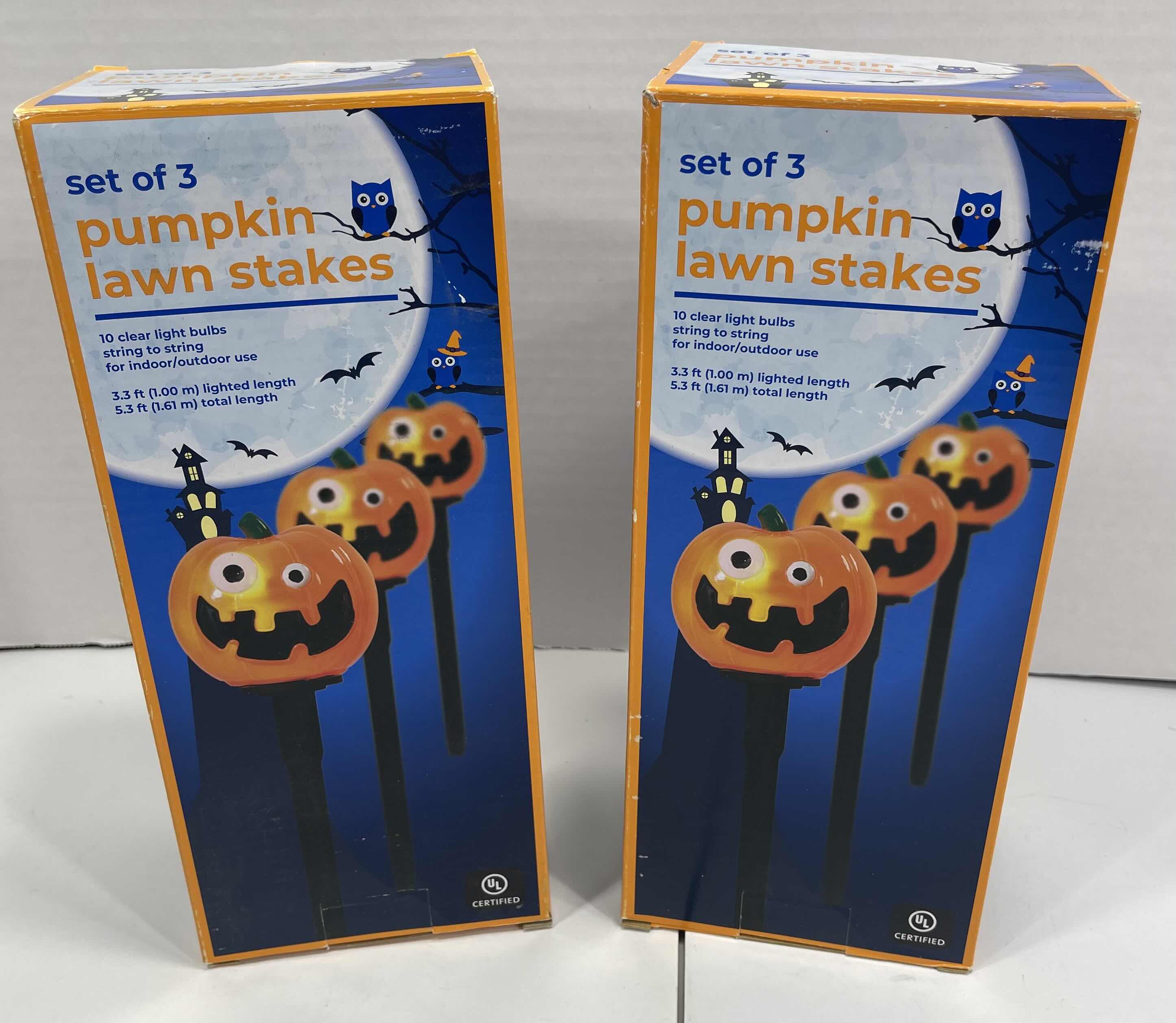 Photo 1 of PUMPKIN CRAZY FACE LAWN STAKES SET OF 3 (2) MSRP $50