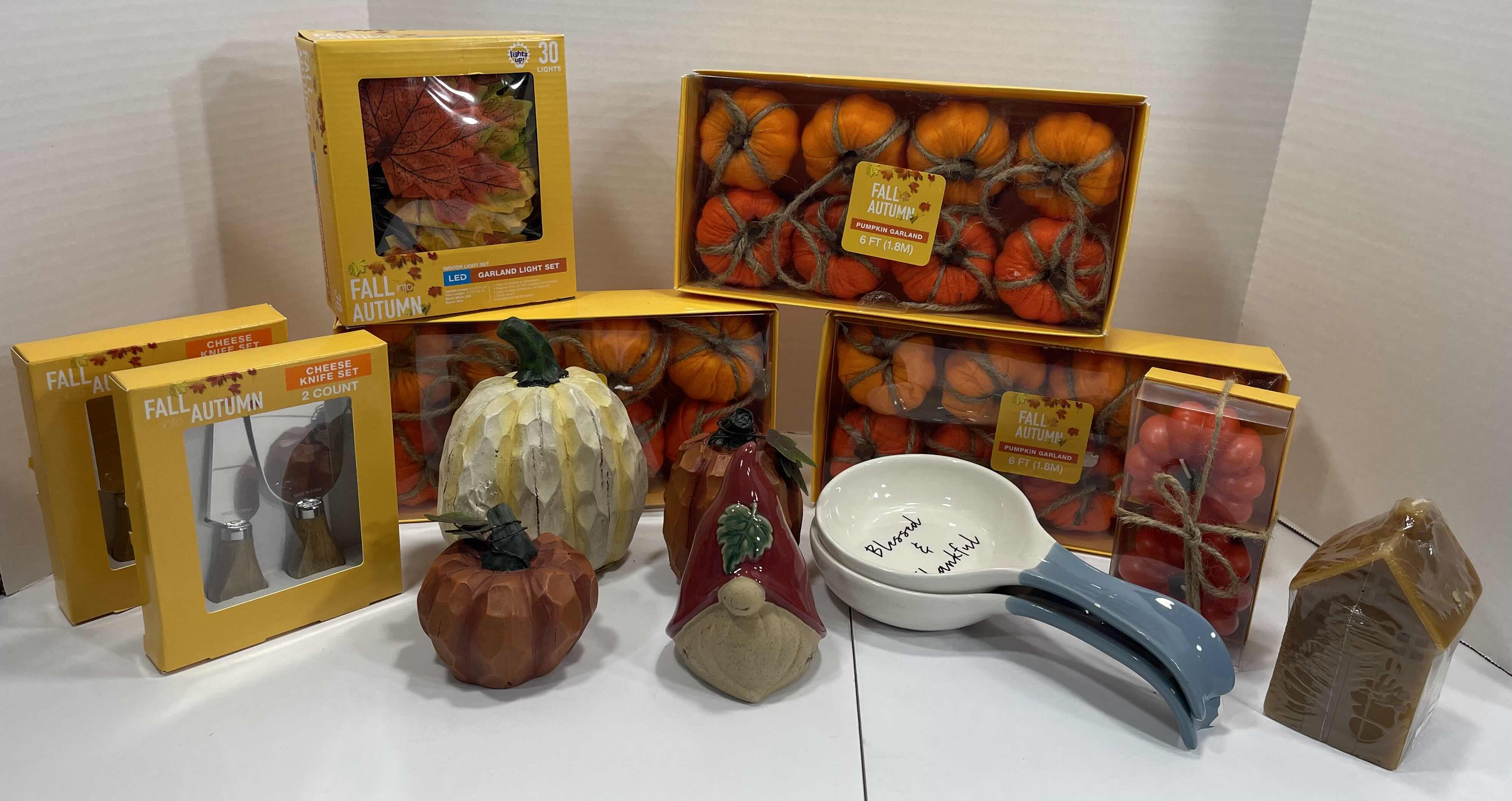 Photo 1 of FALL INTO AUTUMN HOME DECOR ITEMS LARGE ASSORTMENT (14 ITEMS) MSRP $60