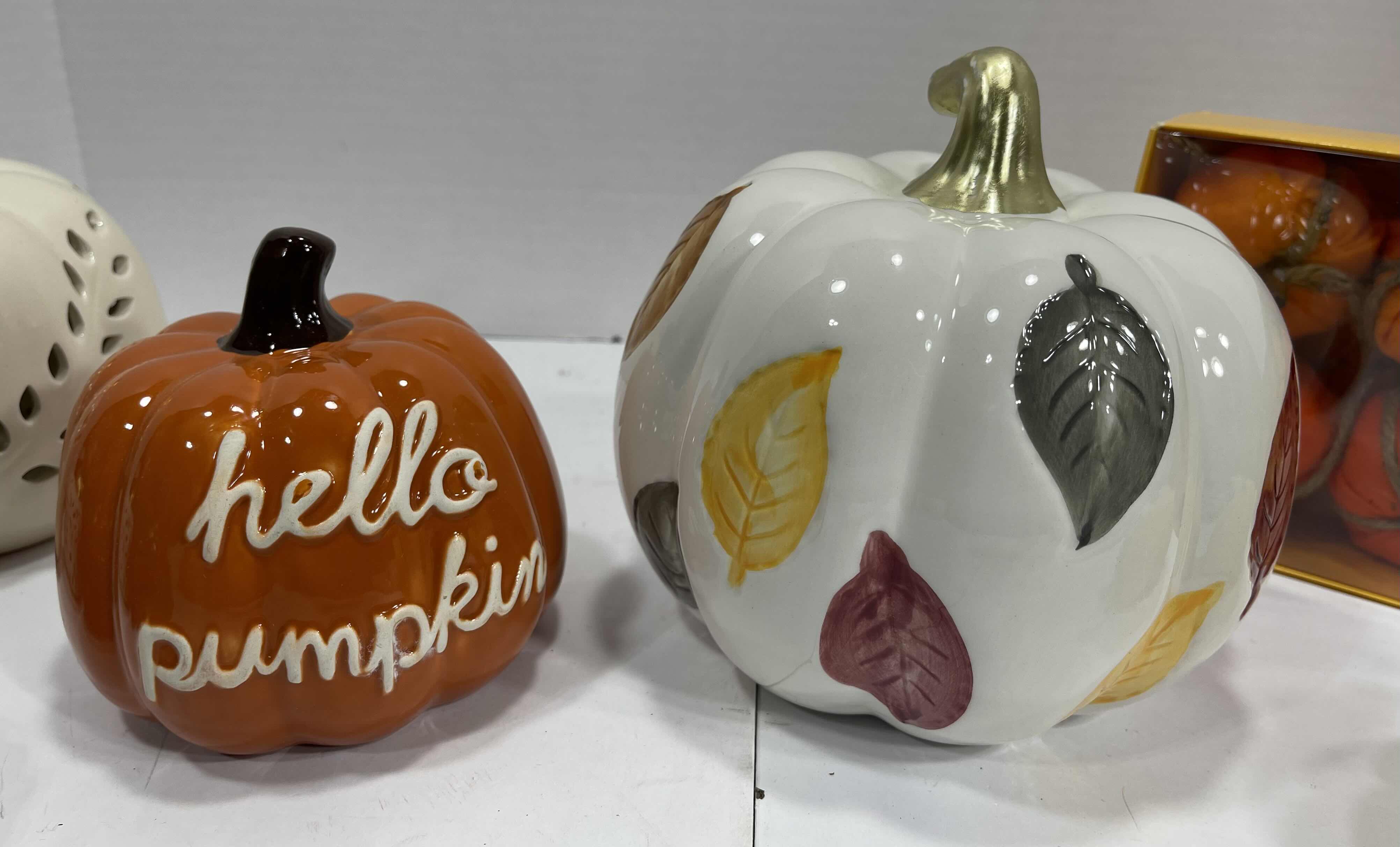 Photo 3 of HOLIDAY CERAMIC PUMPKINS (6) TALLEST 6.5” & AUTUMN FALL HOME DECOR - PUMPKIN GARLAND AND MINI BOUCLE PUMPKIN MSRP $70