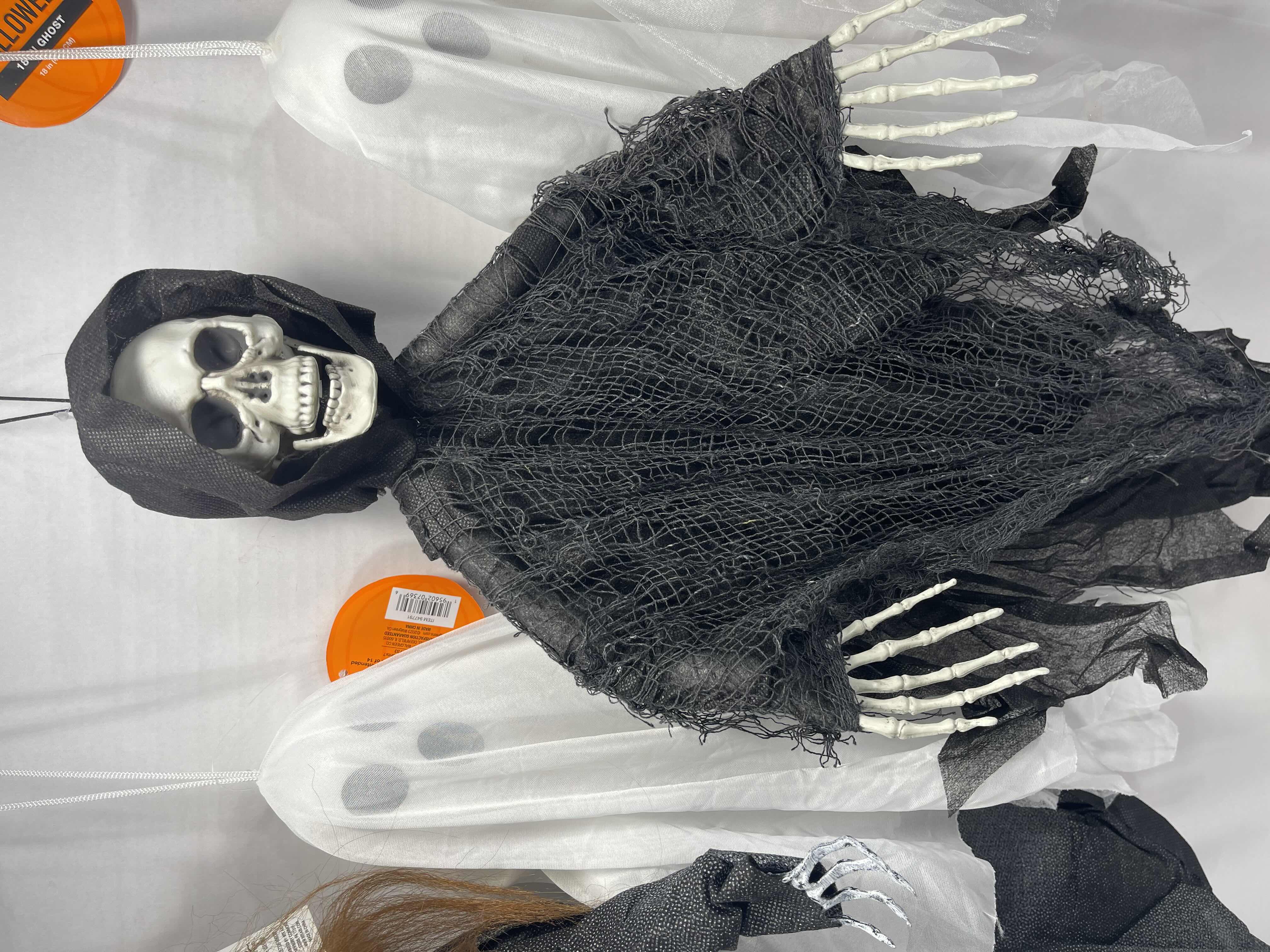 Photo 3 of HALLOWEEN HANGING DECORATIONS LOT (11 ITEMS) - HANGING REAPER, GHOSTS & GHOULS NWT MSRP $60