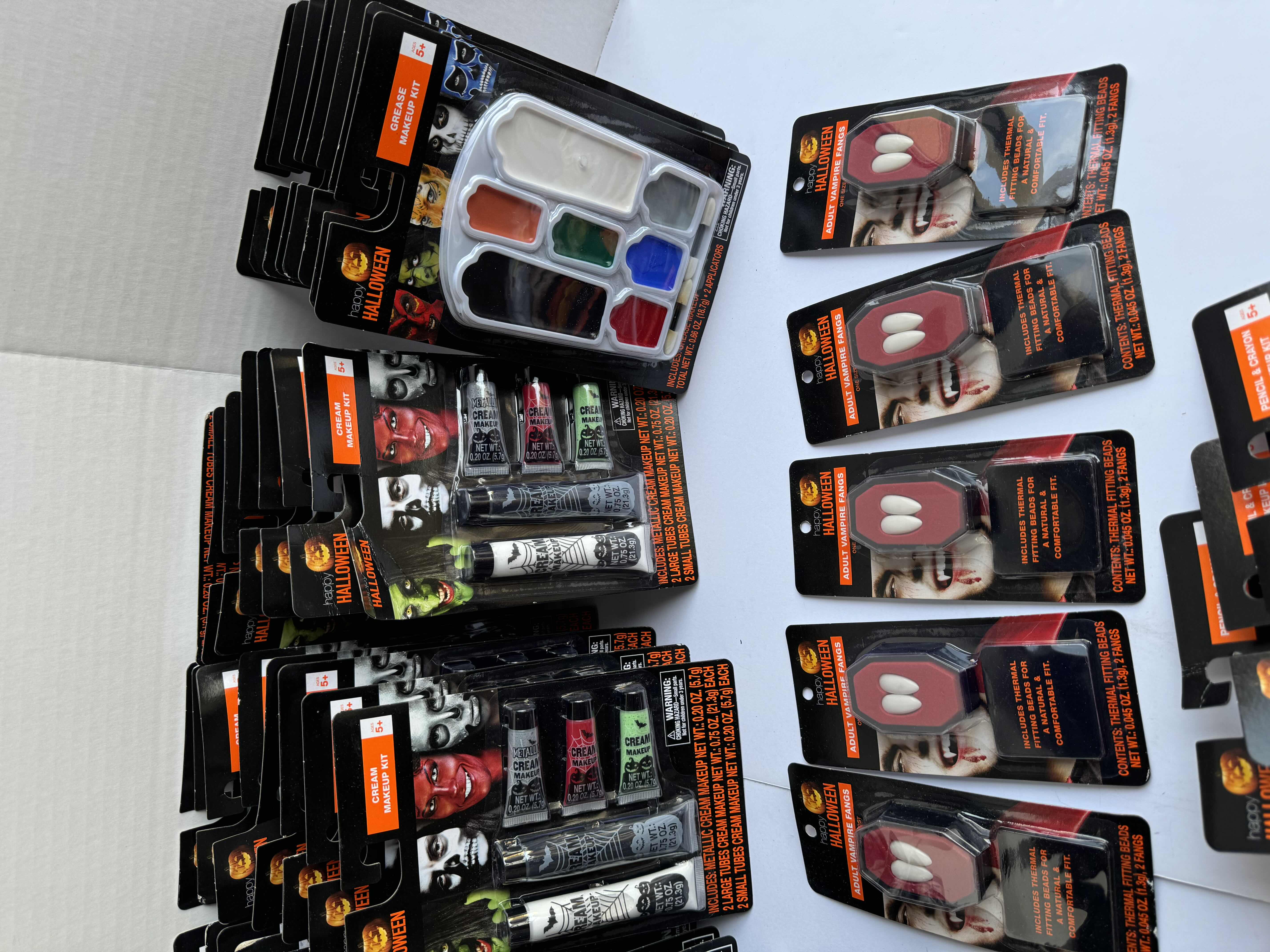 Photo 2 of HAPPY HALLOWEEN LARGE ASSORTMENT MAKE UP KITS FANGS & FAKE BLOOD & MORE (65 PIECES)