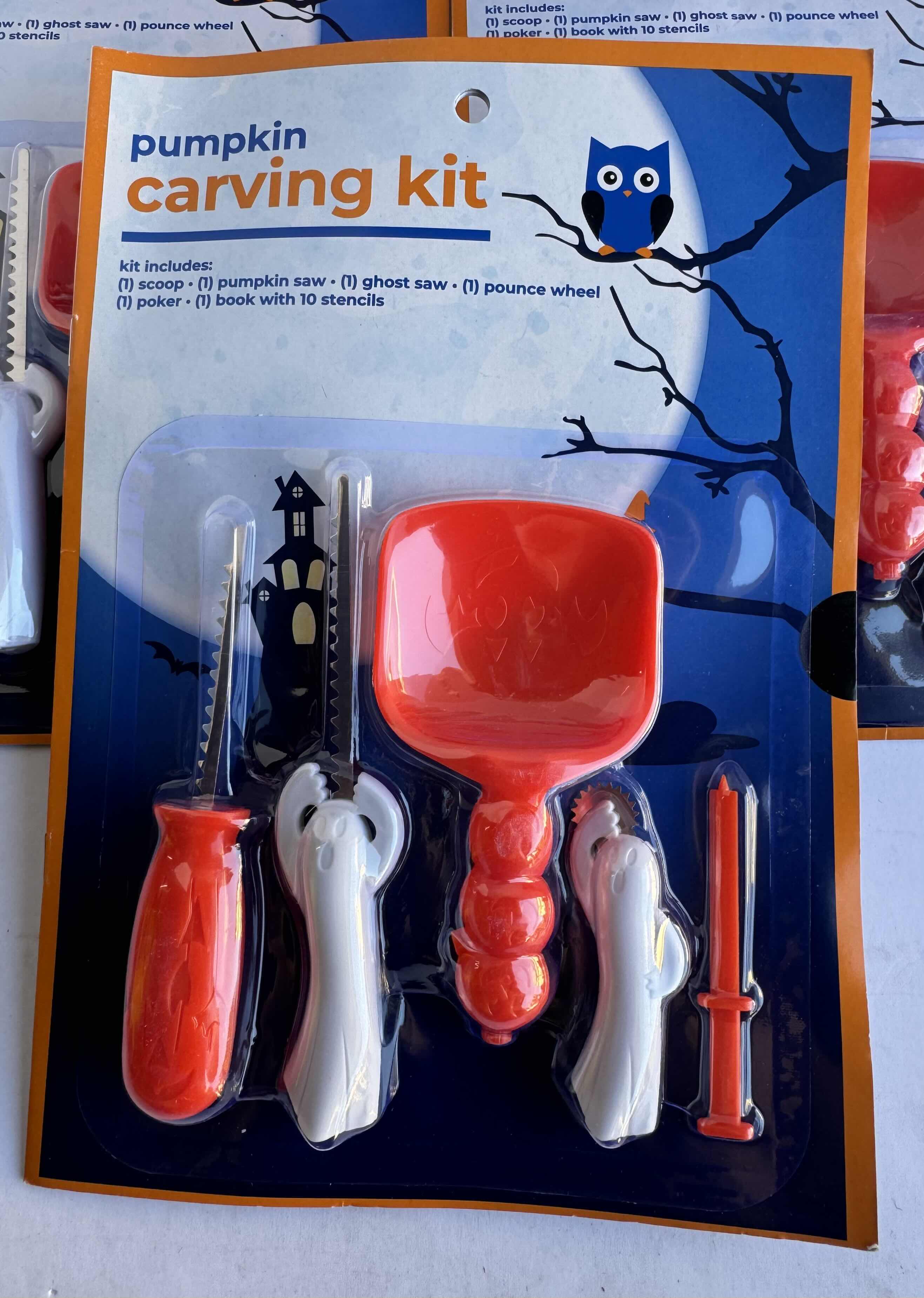 Photo 2 of HALLOWEEN PUMPKIN CARVING KIT WITH STENCILS, PUMPKIN SCOOP AND SAW (LOT OF 10)  MSRP $70