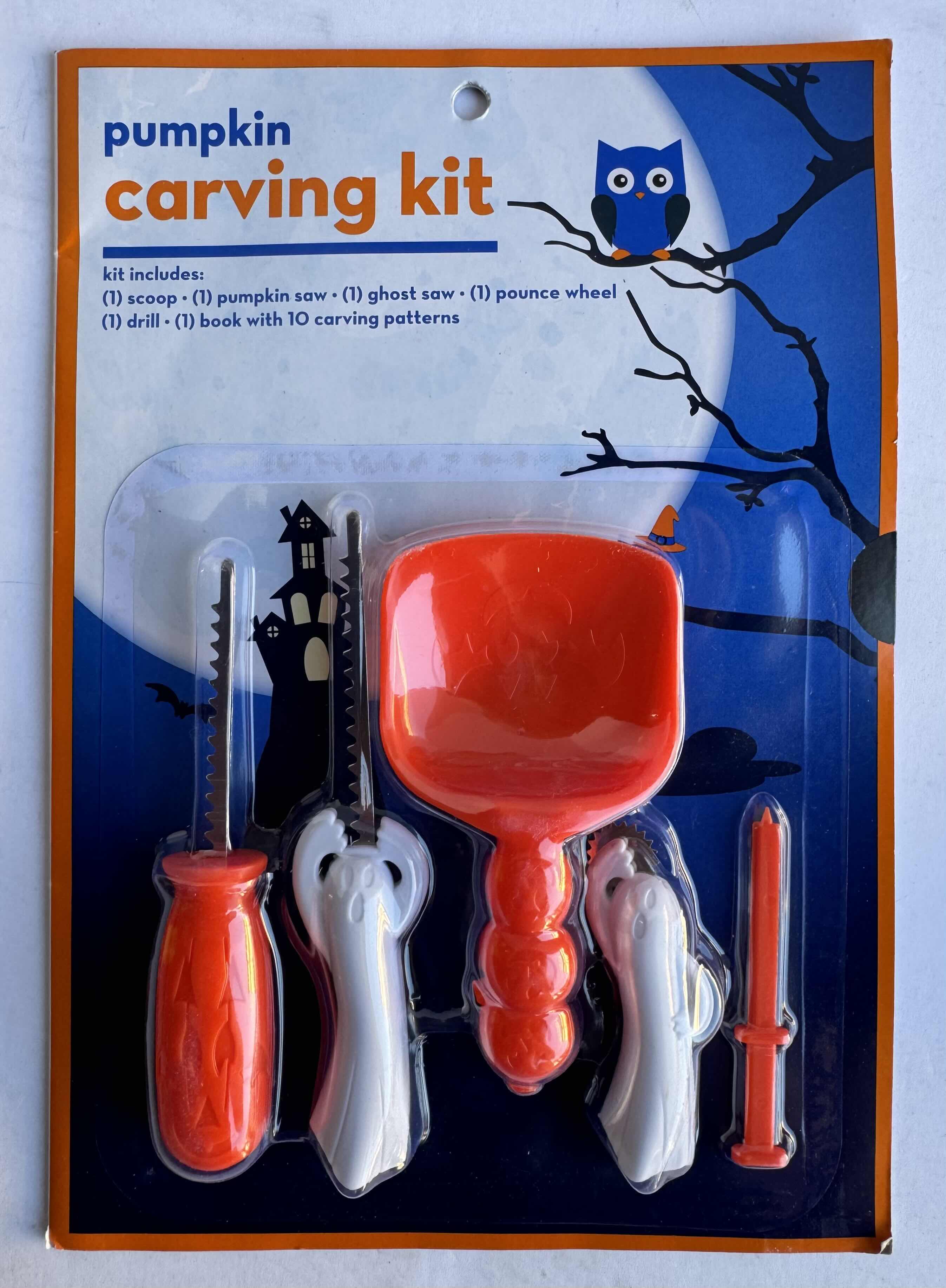 Photo 3 of HALLOWEEN PUMPKIN CARVING KIT WITH STENCILS, PUMPKIN SCOOP AND SAW (LOT OF 12)  MSRP $70