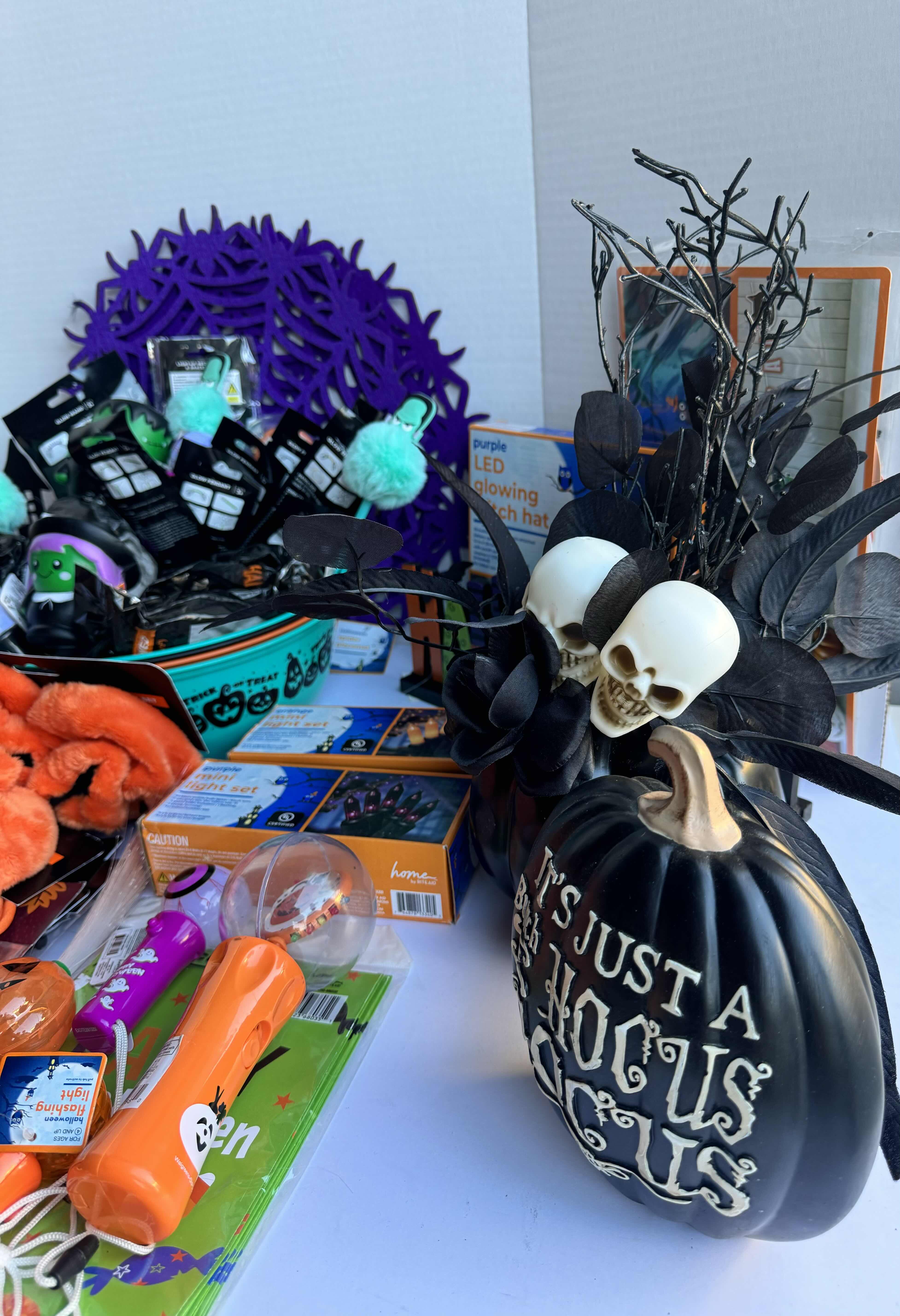 Photo 3 of HALLOWEEN TABLE TOP DECOR LARGE ASSORTMENT - CANDY BOWLS, LIGHT SETS, GLOW STICKS, HALLOWEEN CUPS, WOOD DISPLAYS, RESIN PUMPKINS, TOYS AND MORE MSRP $70