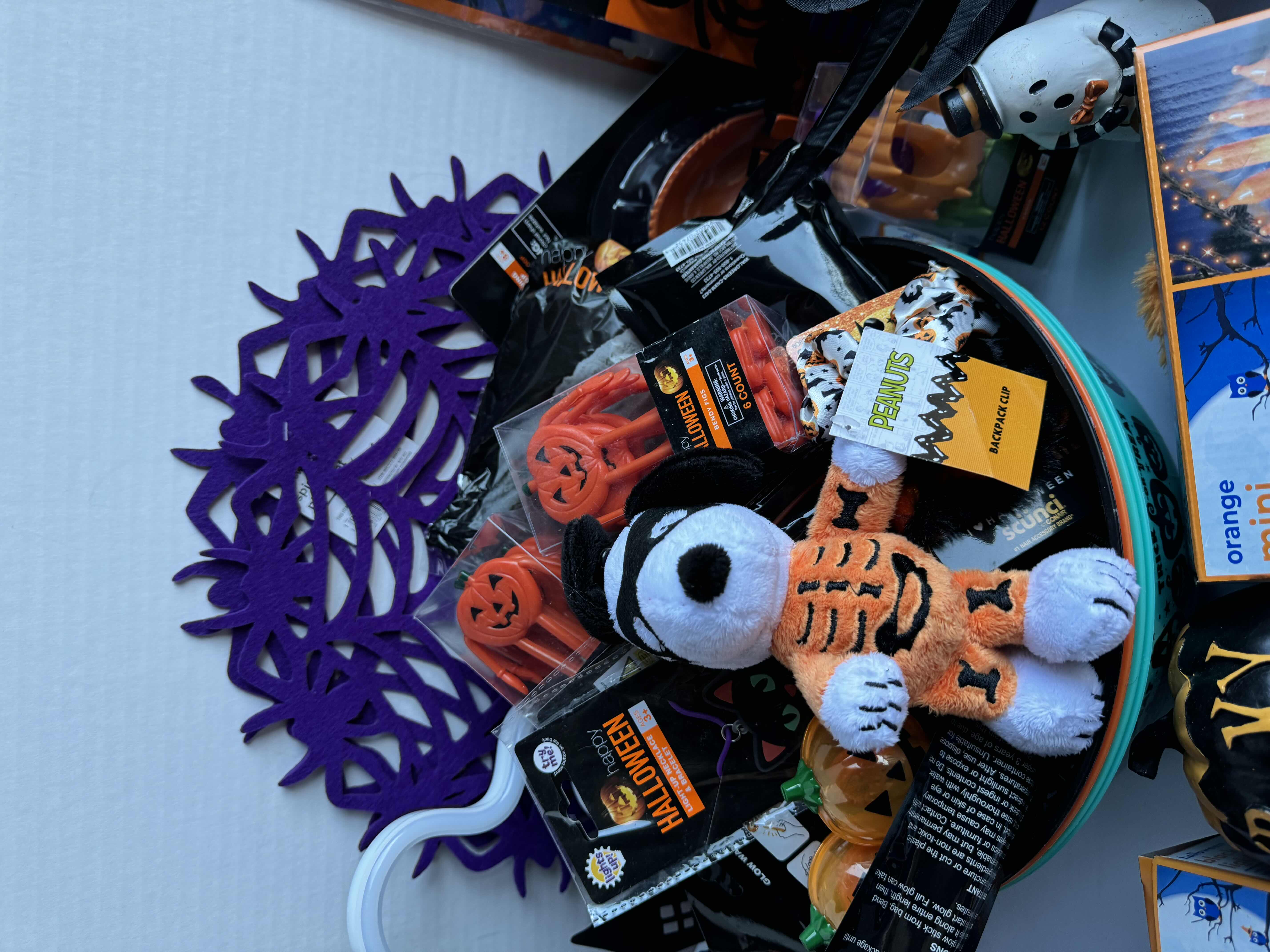 Photo 4 of HALLOWEEN TABLE TOP DECOR LARGE ASSORTMENT - CANDY BOWLS, LIGHT SETS, GLOW STICKS, HALLOWEEN CUPS, WOOD DISPLAYS, RESIN PUMPKINS, TOYS AND MORE MSRP $70