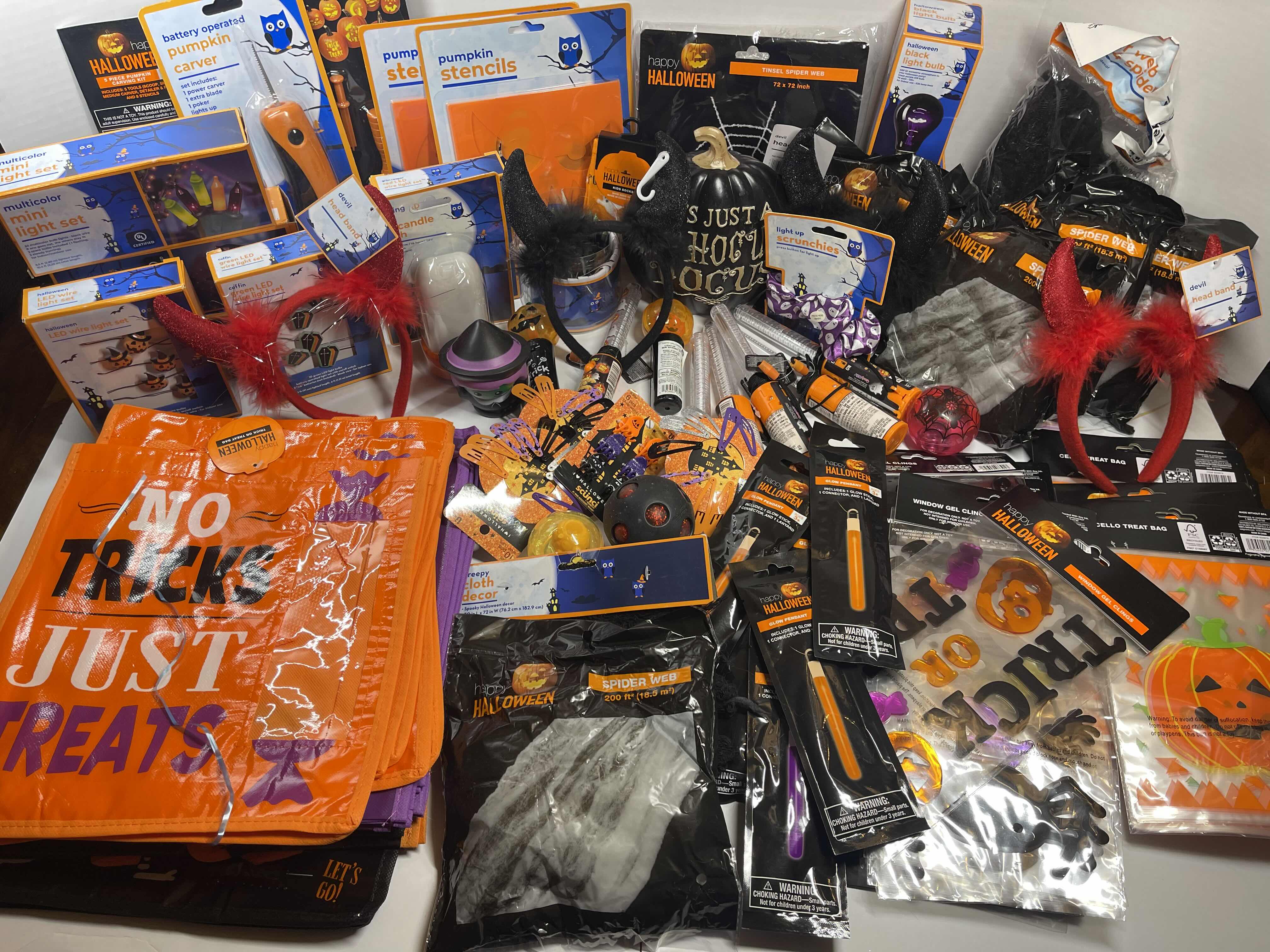 Photo 1 of HALLOWEEN HOLIDAY DECORATION LIGHT-UP FUN ITEMS LARGE ASSORTMENT MSRP $200