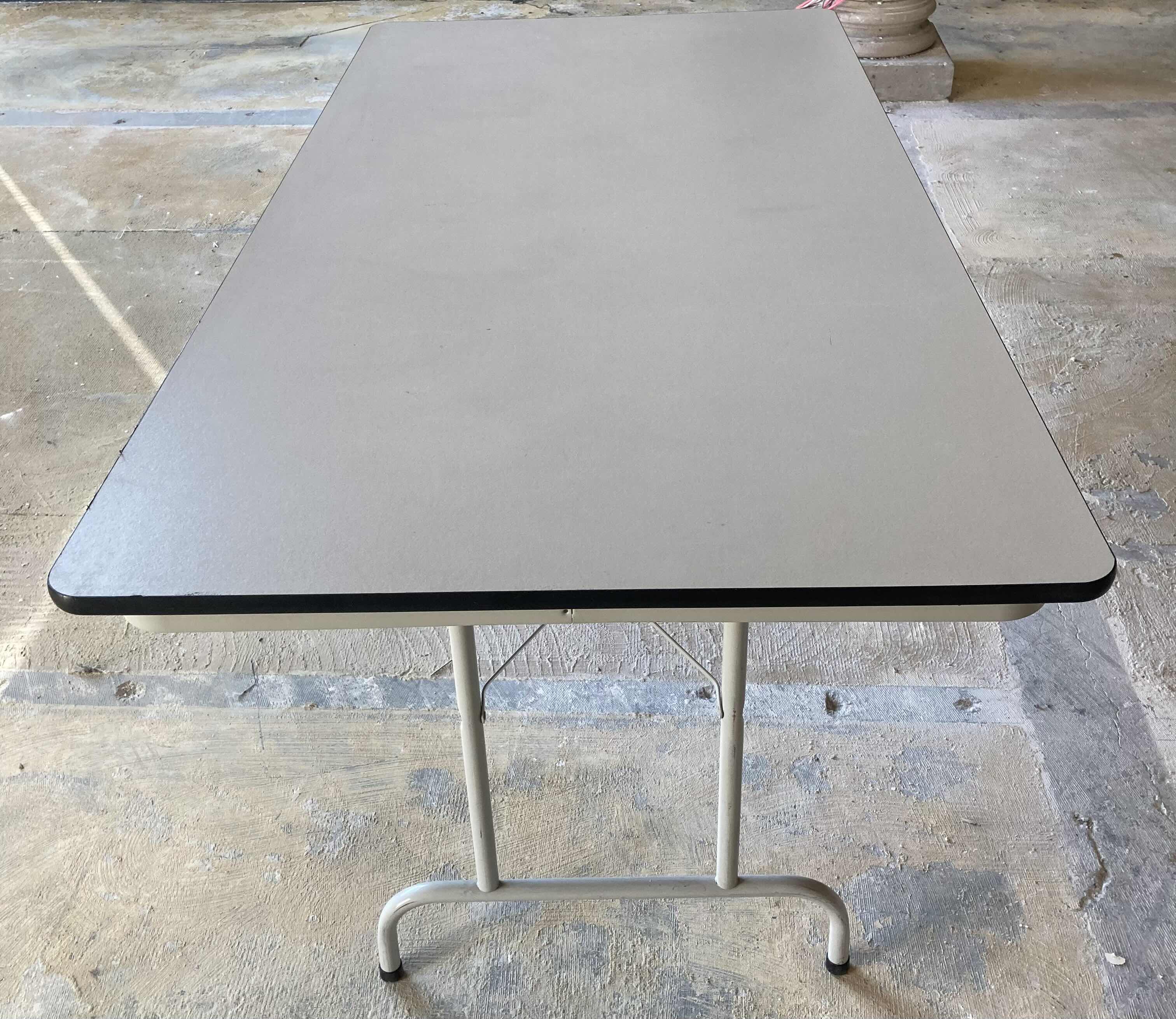 Photo 4 of HON BASYX LIGHT GRAY FOLDING TABLE 71.5” X 35.5” H29”