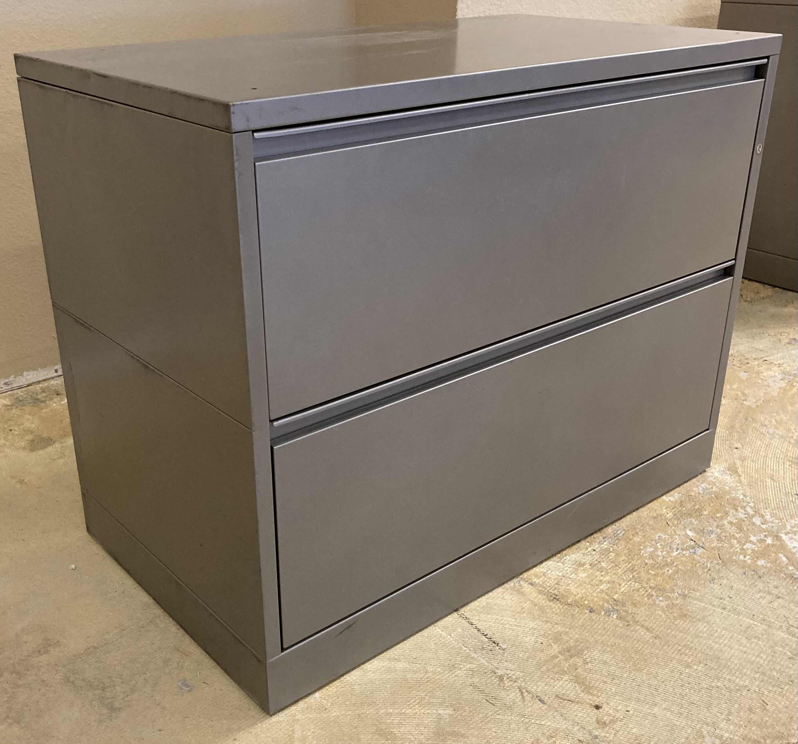 Photo 4 of HERMAN MILLER MERIDIAN GRAY METAL 2-DRAWER FULE CABINET 36” X 20” H28”