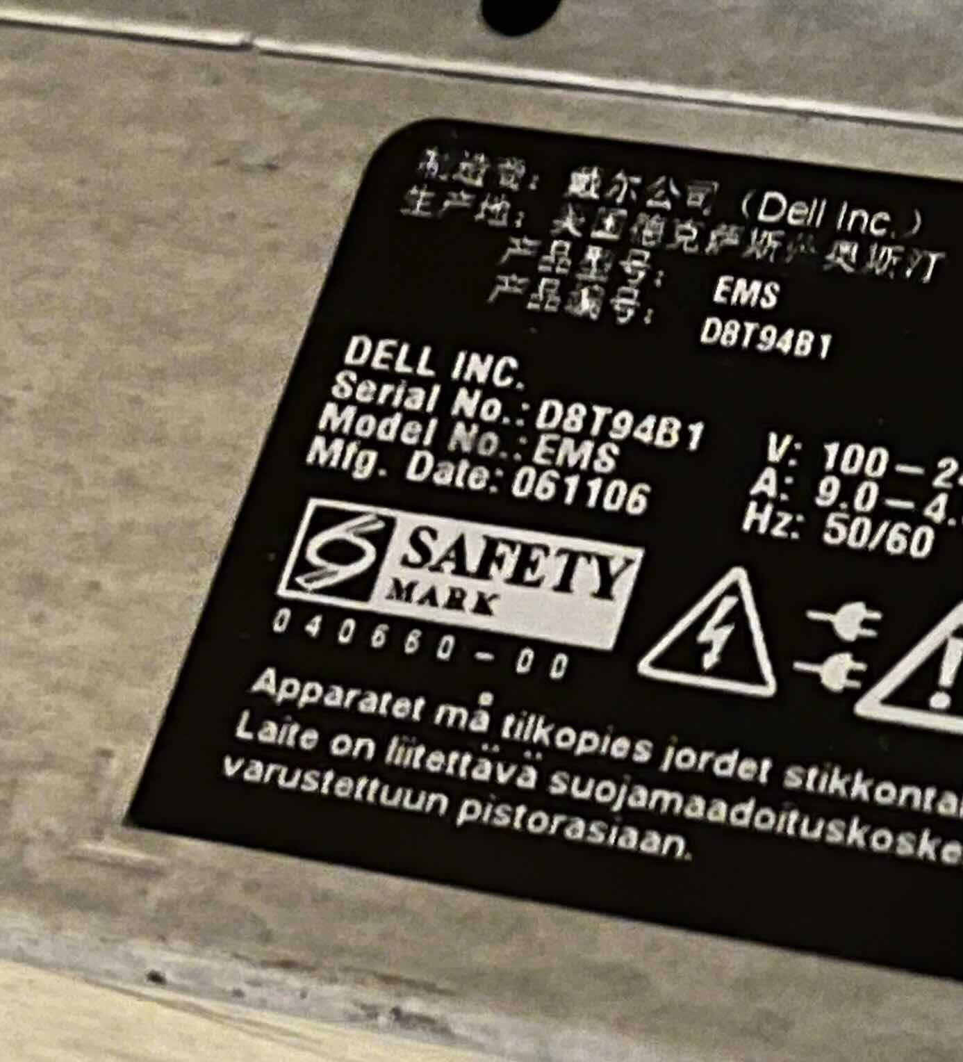 Photo 3 of DELL POWEREDGE 2850 SERVER MOUNT MODEL EMS W 6 SEAGATE CHEETAH 10K.7 300GB HARD DRIVES MODEL ST3300007LC