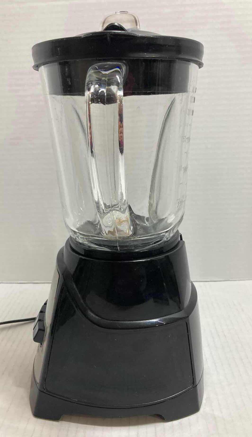 Photo 2 of HAMILTON BEACH BLENDER MODEL A1621CE