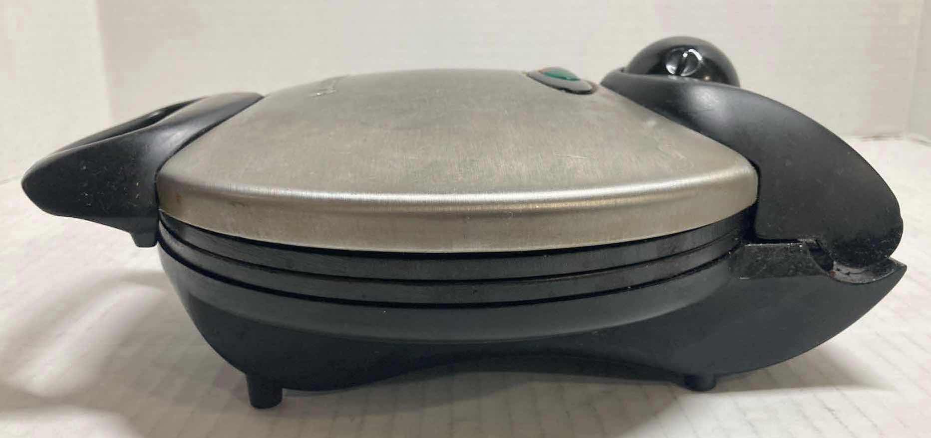 Photo 3 of CUISINART HEART SHAPED WAFFLE MAKER MODEL WMR-HBC