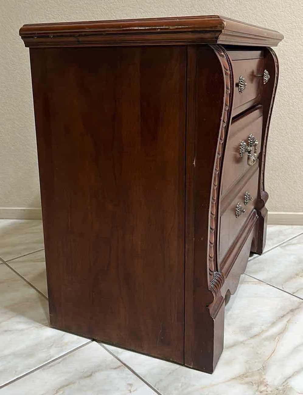 Photo 4 of VAUGHAN BASSETT 2 DRAWER WOOD NIGHTSTAND 28.5” X 16.5” H27.5”