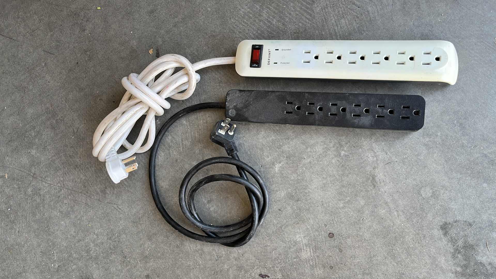 Photo 1 of GE 6 OUTLET POWER STRIP & DEFIANT 6 OUTLET POWER STRIP