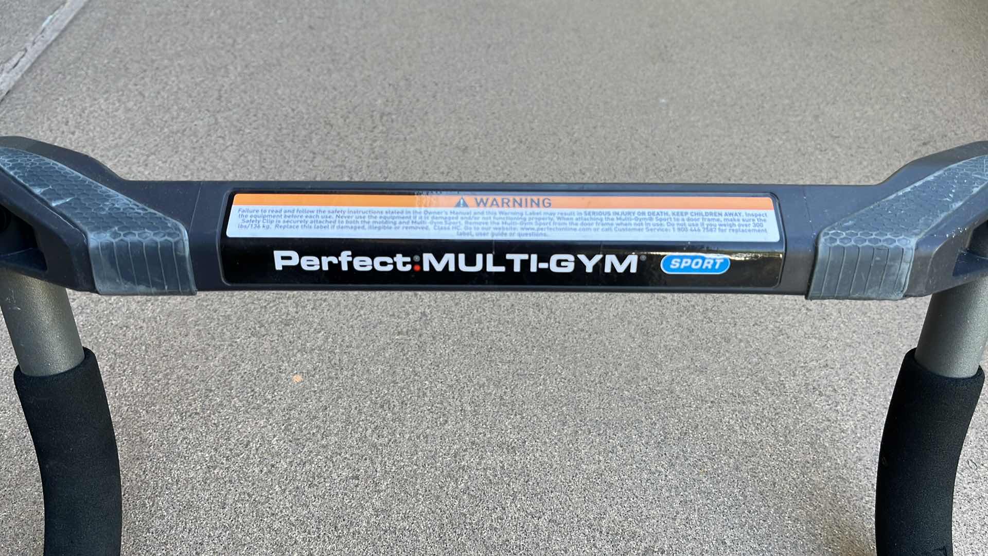 Photo 3 of PERFECT MULTI-GYM SPORT DOORWAY PULL UP & PUSH UP BAR