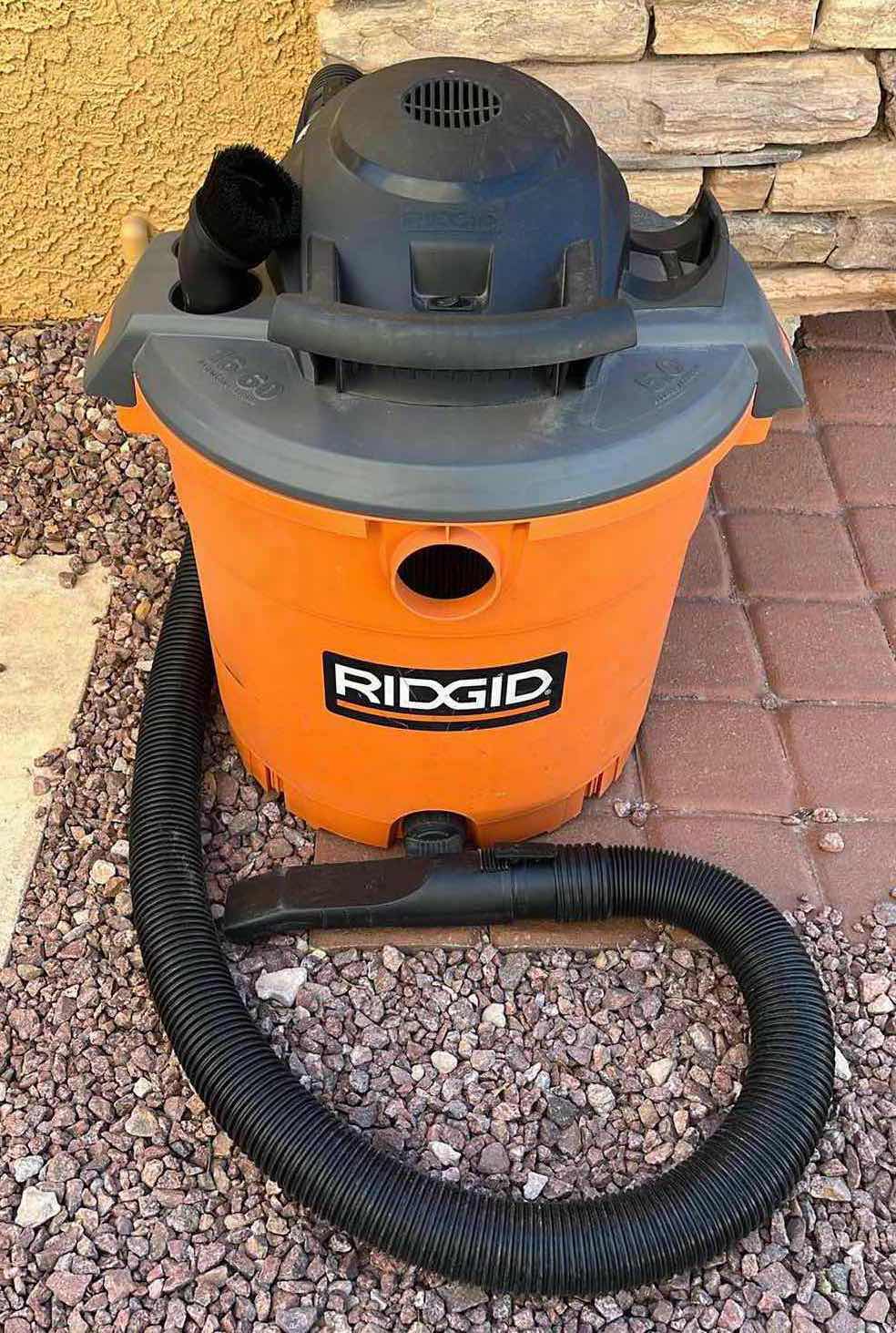 Photo 2 of RIDGID 16GAL 5.0HP WET/DRY SHOP VACUUM CLEANER MODEL WD16400 W 2 ATTACHMENTS