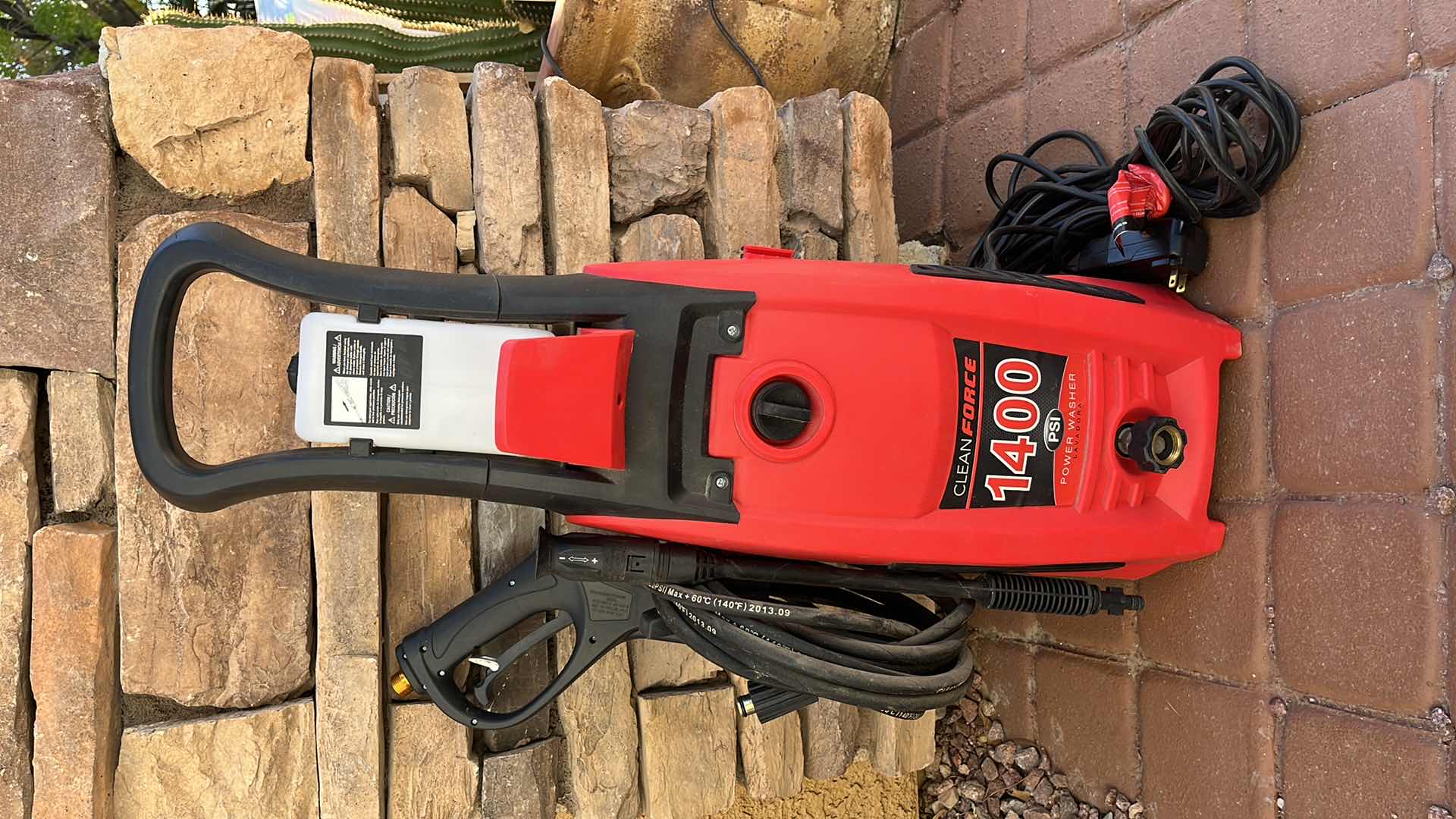 Photo 1 of CLEAN FORCE 1400PSI 1.4GPM ELECTRIC POWER WASHER MODEL CF1400