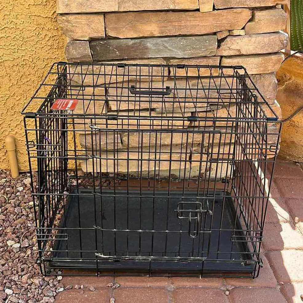 Photo 1 of BLACK METAL FOLDING SM PET DOG CAT KENNEL 23.5” X 17” H20”