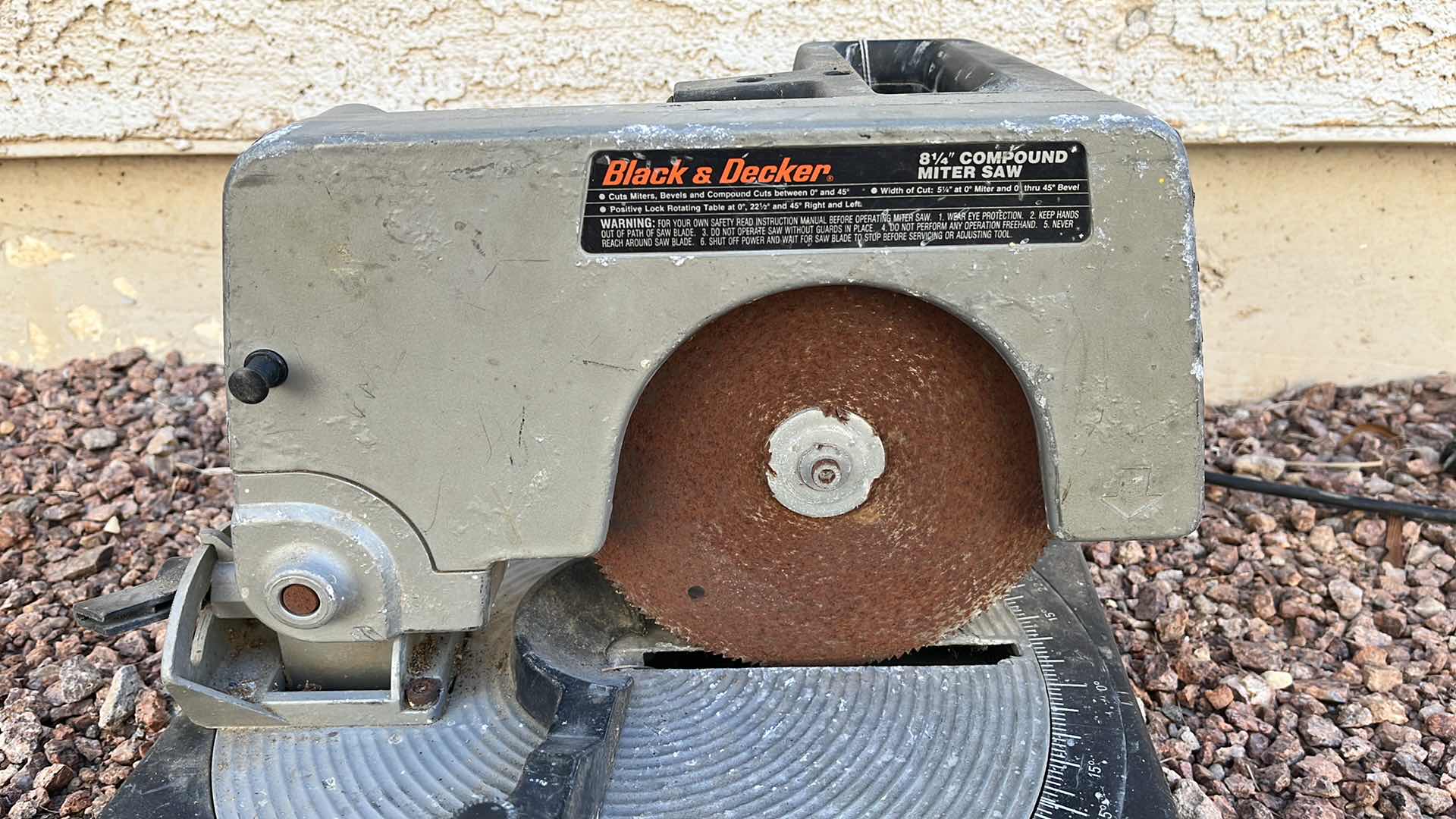 Photo 2 of BLACK & DECKER 8.25” COMPOUND MITER SAW