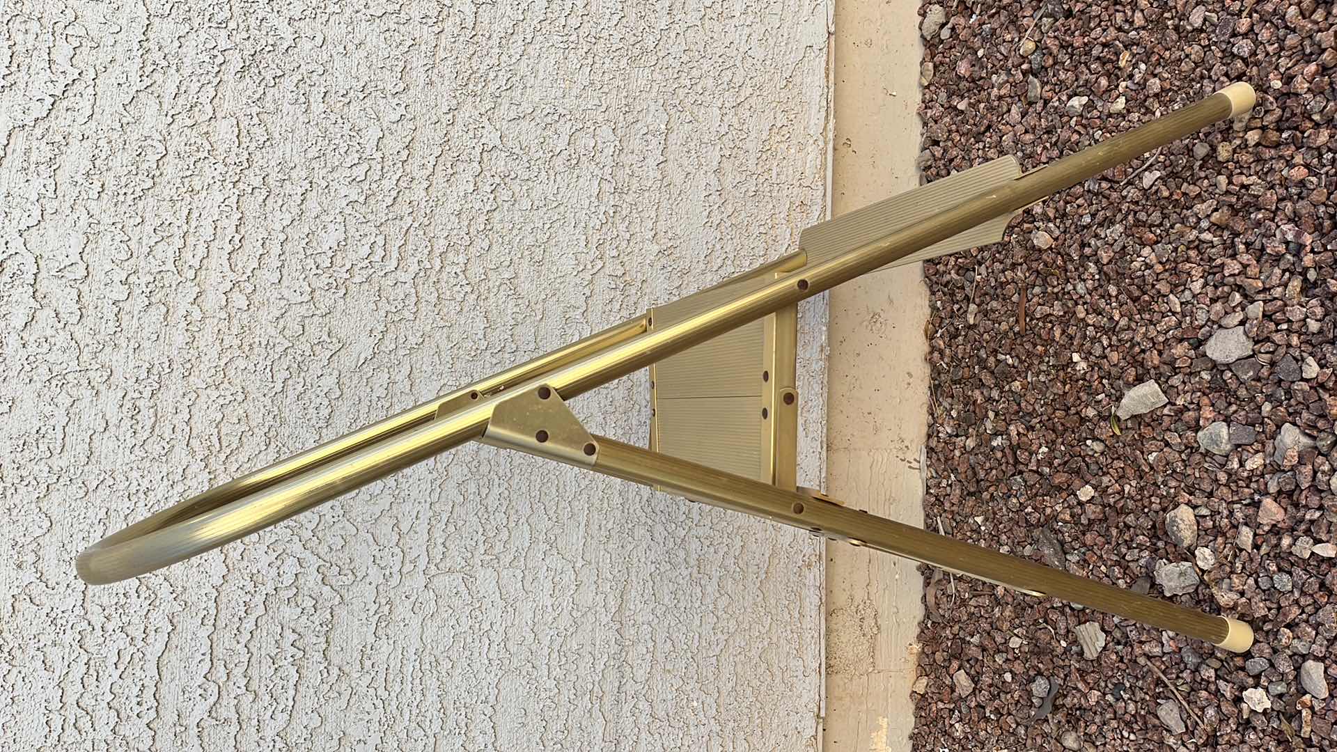 Photo 2 of VINTAGE BRASS FINISH HOUSEHOLD STEP LADDER