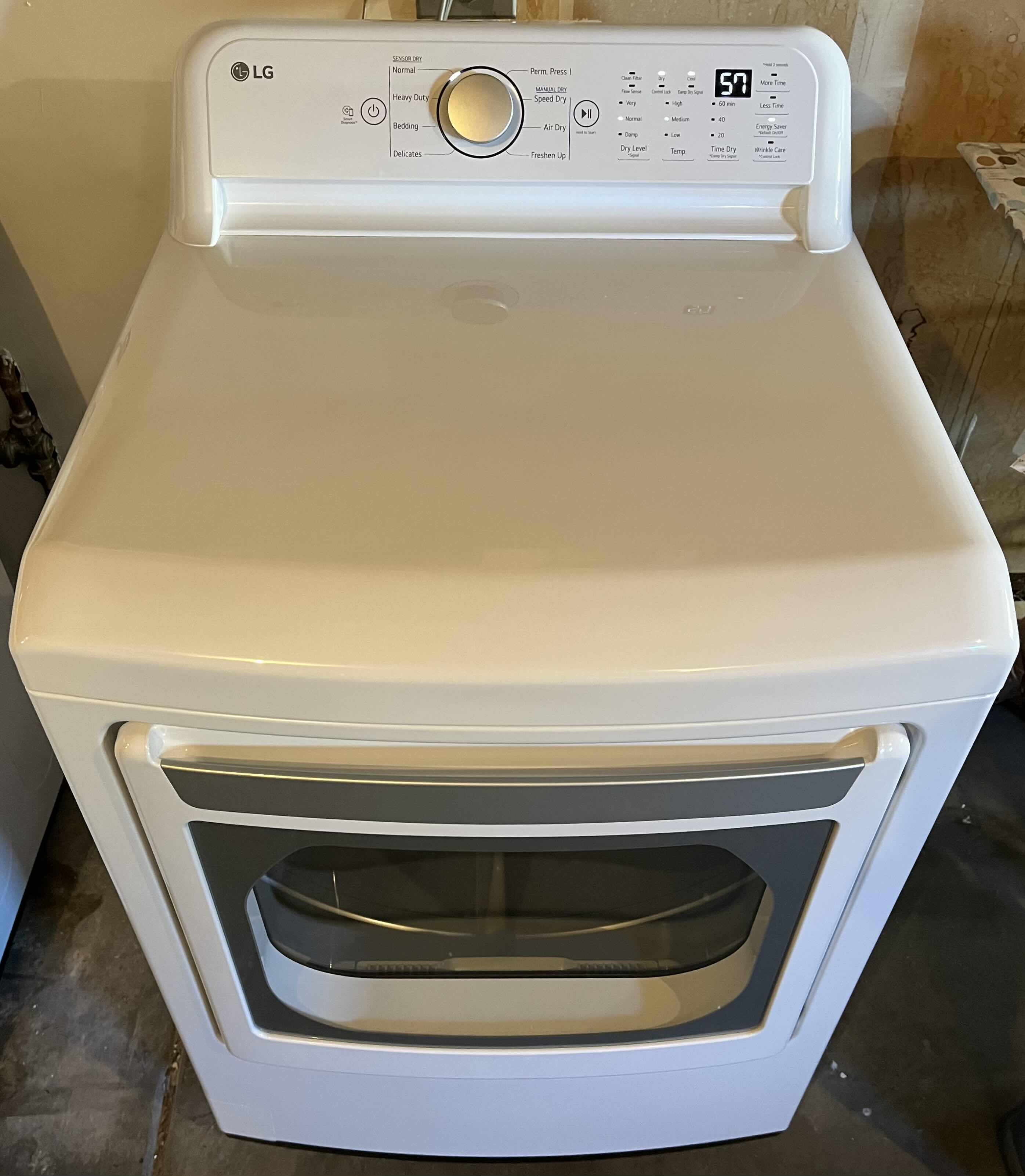 Photo 2 of LG SENSOR DRY TECH ULTRA LARGE CAPACITY 7.3CUFT 240VOLT ELECTRIC DRYER MODEL DLE7150W (READ NOTES)