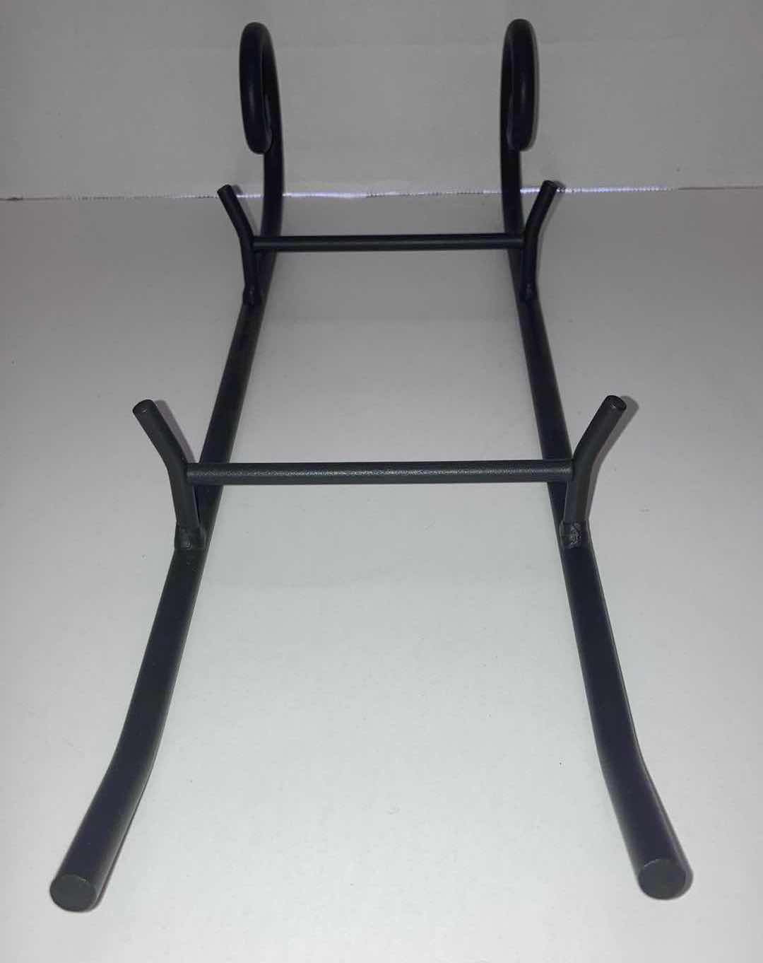 Photo 5 of LONGABERGER FOUNDRY BLACK WROUGHT IRON SLEIGH RUNNER BASKET HOLDER 16.5” X 5” H3.75”