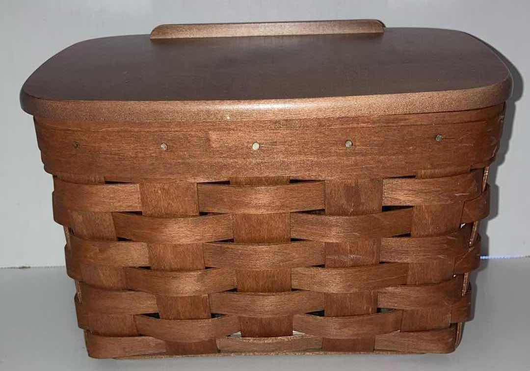 Photo 1 of LONGABERGER CLASSIC RECIPE MAPLE WOOD BASKET W LID & BASKET PROTECTOR 8.5” X 6” H6”