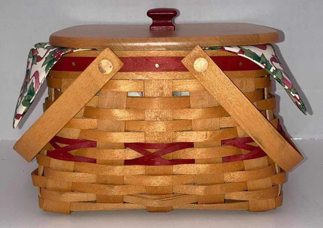 Photo 4 of LONGABERGER 2000 CHRISTMAS COLLECTION DECK THE HALLS MAPLE WOOD BASKET W MISTLETOE FABRIC LINER & BASKET PROTECTOR 9” X 9” H6.5”