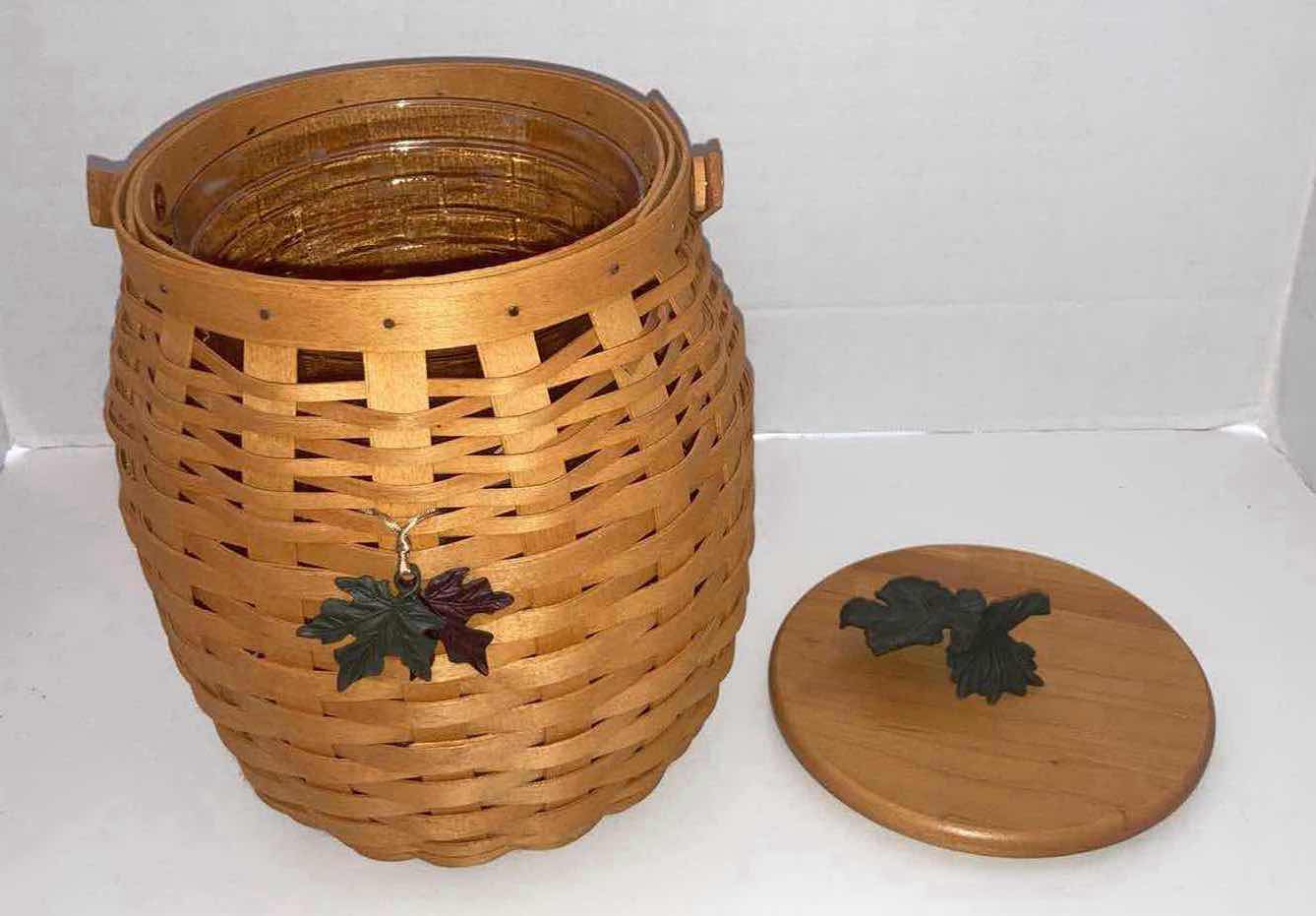 Photo 2 of LONGABERGER 2000 OCTOBER FIELDS MAPLE WOOD BASKET W LID & BASKET PROTECTOR 7” X 7” H11.5”