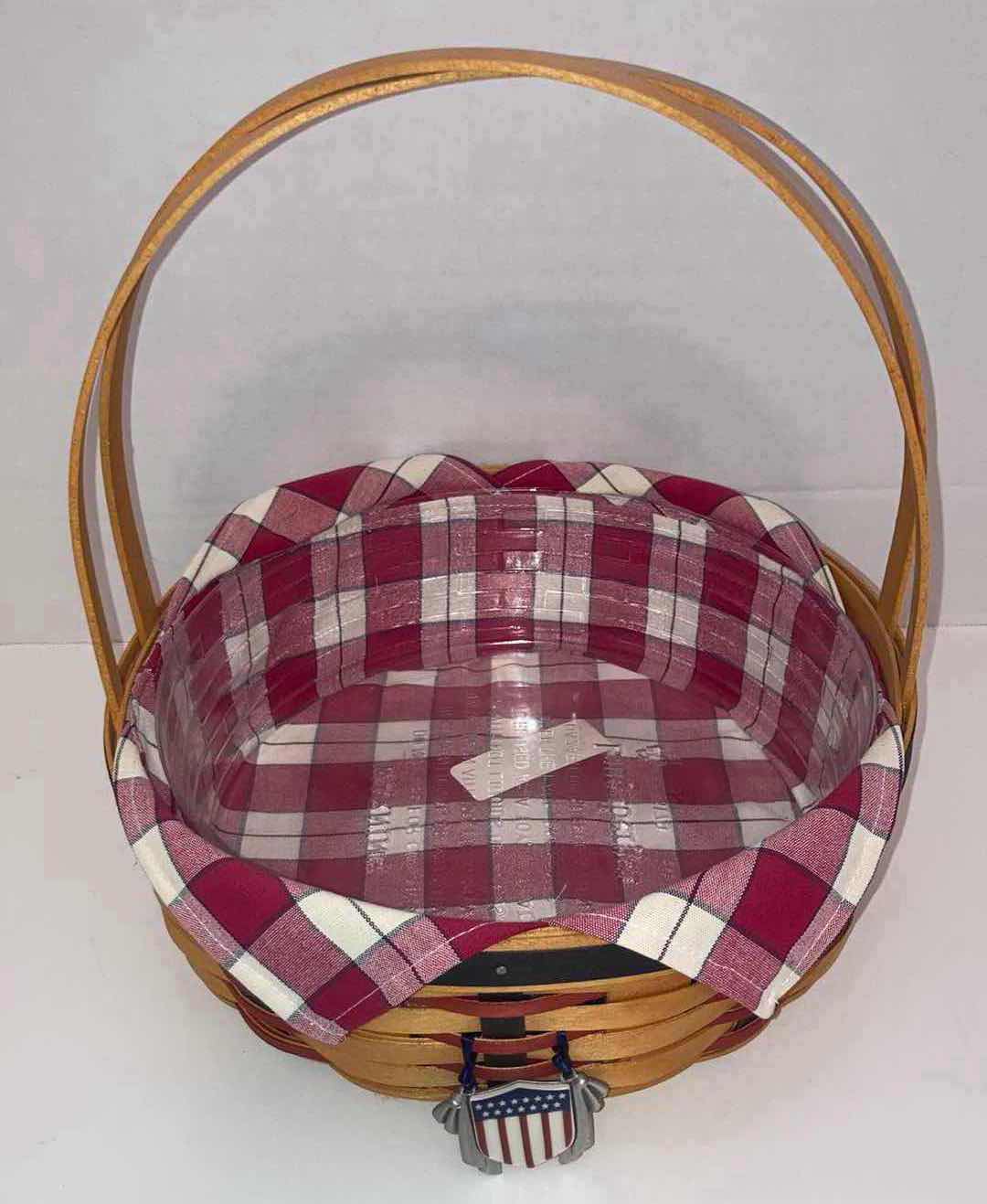 Photo 2 of LONGABERGER 2002 ALL ANERICAN CASSEROLE PIE MAPLE WOOD BASKET W RED PLAID FABRIC LINER & BASKET PROTECTOR 10.5” X 10.5” H3.5”