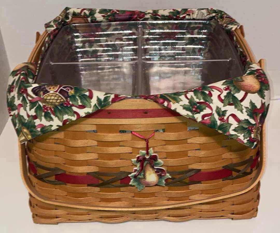 Photo 2 of LONGABERGER 2000 CHRISTMAS COLLECTION DECK THE HALLS MAPLE WOOD BASKET W MISTLETOE/PEAR FABRIC LINER AND BASKET PROTECTOR 13” X 13” H9”