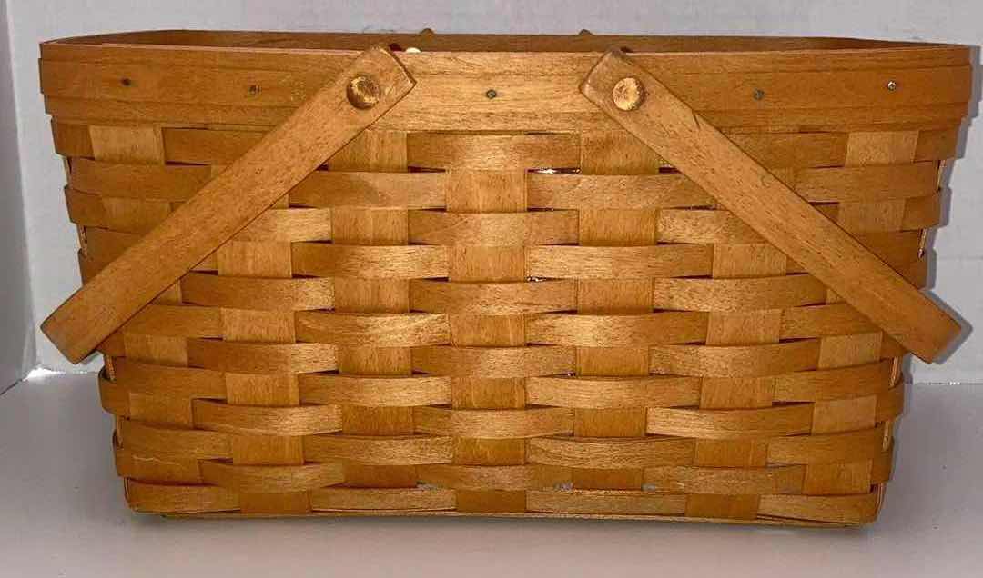 Photo 1 of LONGABERGER 1996 MEDIUM MARKET MAPLE WOOD BASKET 14.5” X 10.25” H7.5”