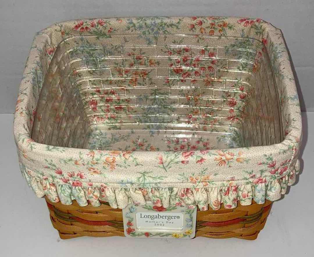 Photo 2 of LONGABERGER 2002 MOM’S MEMORIES MAPLE WOOD BASKET 9.75” X 8” H6”