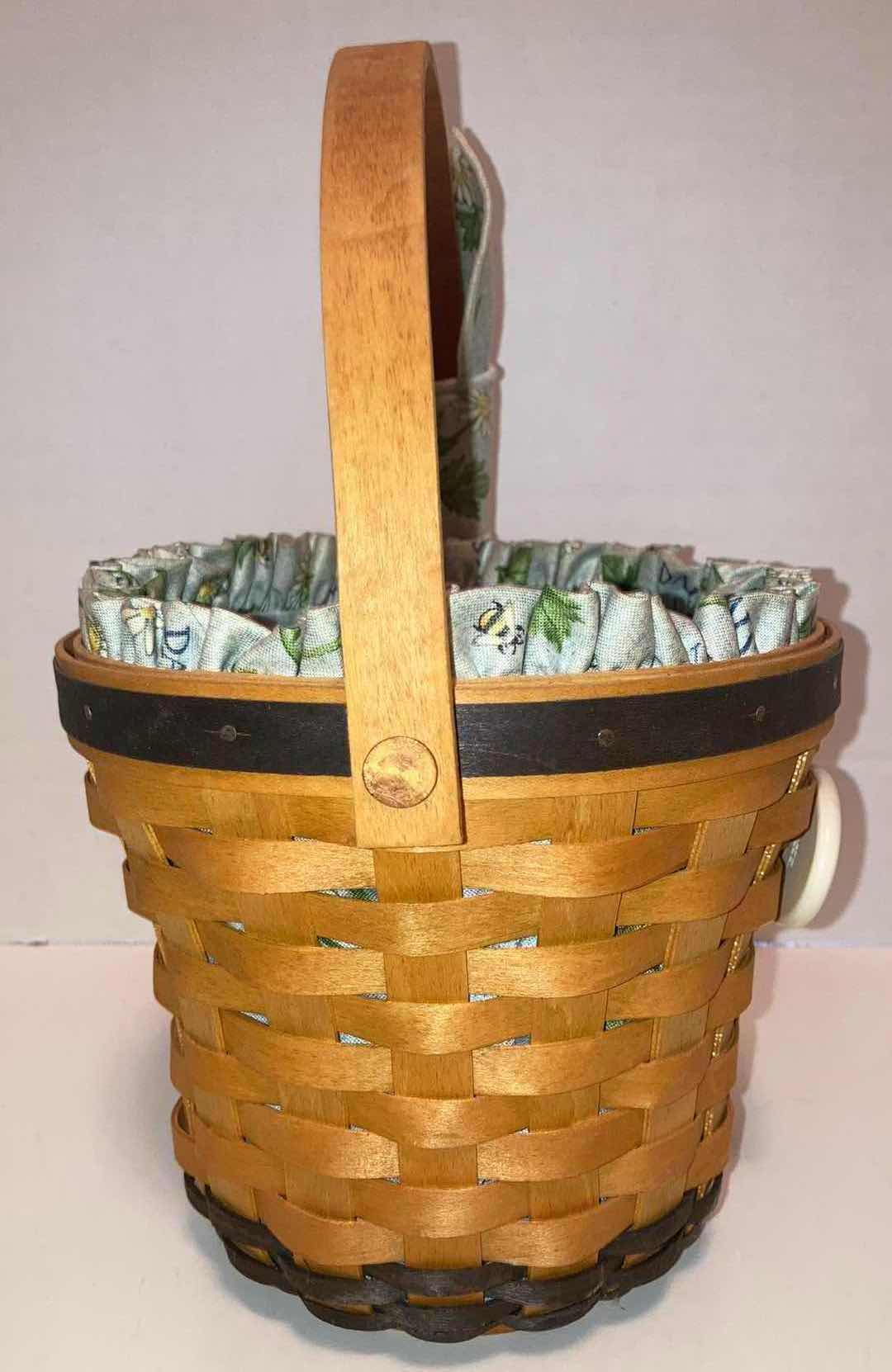 Photo 4 of LONGABERGER DAISY MAPLE WOOD BASKET W DAISY FABRIC LINER & BASKET PROTECTOR 7” X 7” H6”