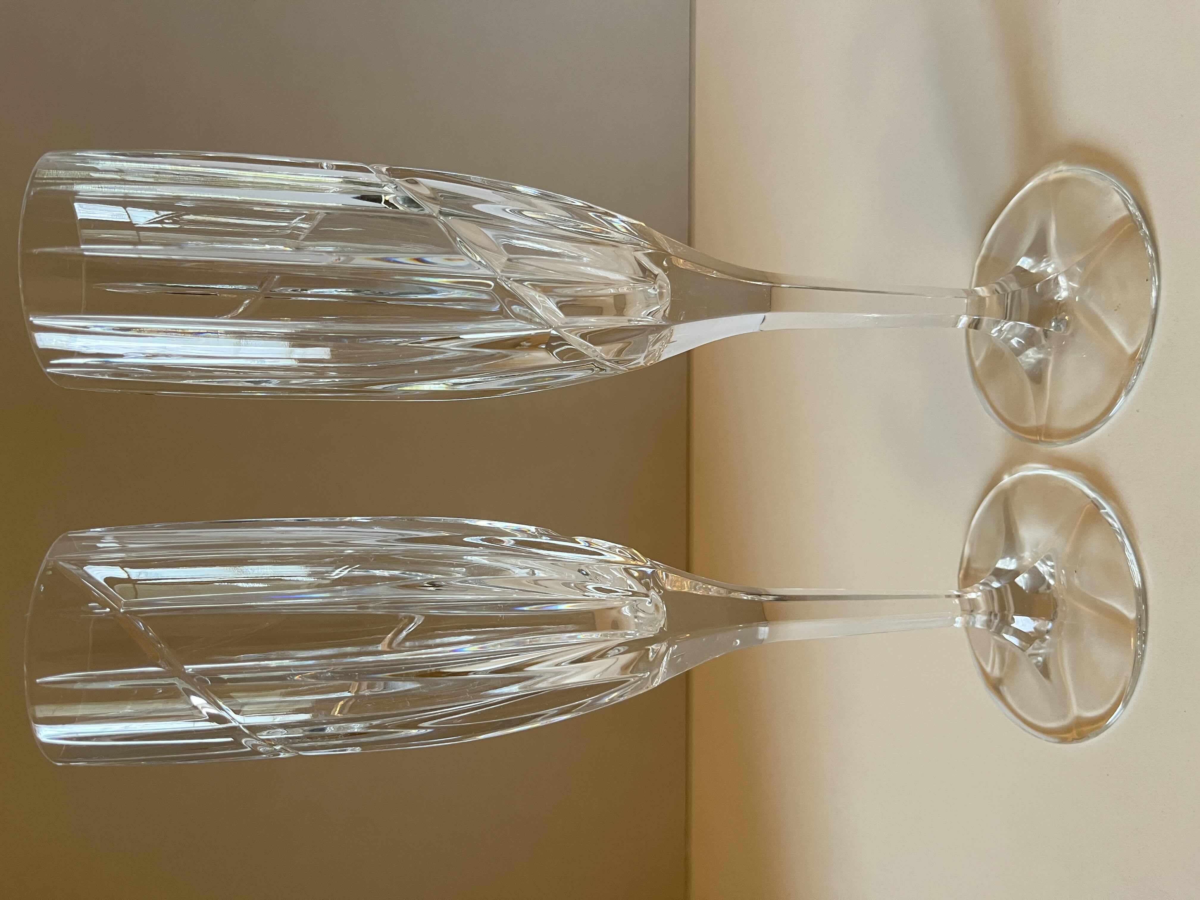 Photo 1 of MIKASA UPTOWN CHAMPAGNE FLUTES (2) H9.5”