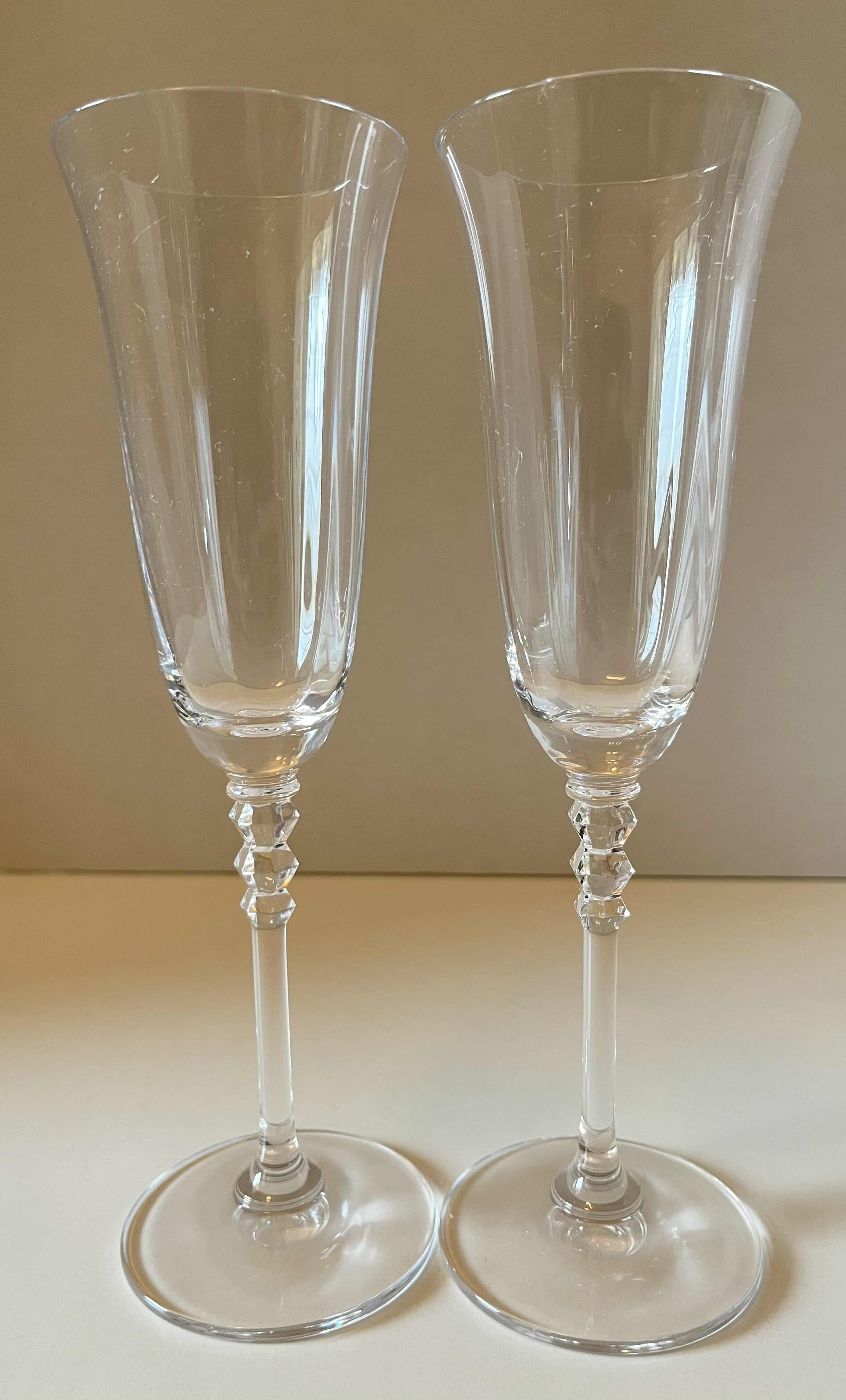 Photo 2 of MIKASA SONNET CHAMPAGNE FLUTES (2) 9” & MIKASA DEVON CHAMPAGNE FLUTES (2) 8”