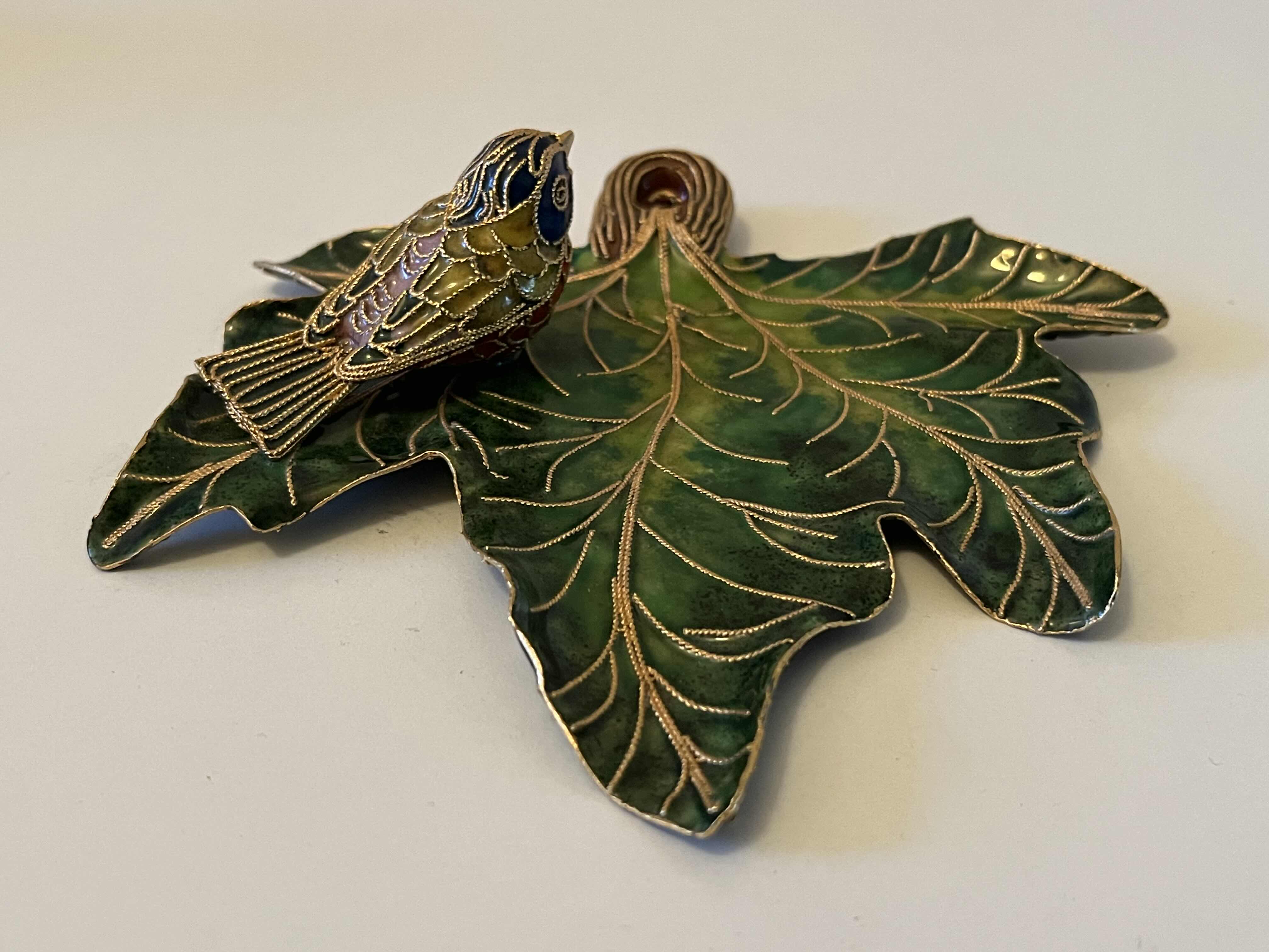 Photo 2 of NYCO CLOISONNÉ ENAMELED METAL BIRD & LEAF ORNAMENT 5” X 5” H1.25”