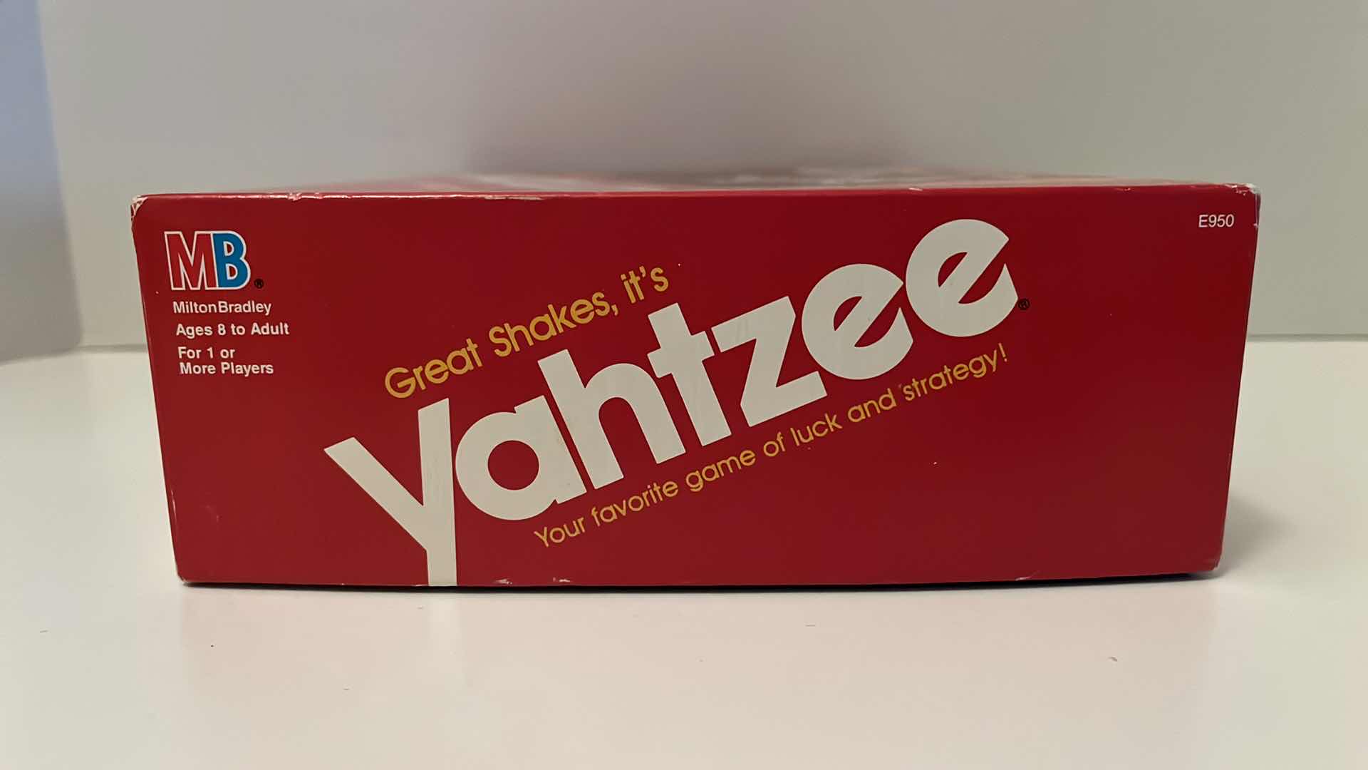 Photo 3 of YAHTZEE LUCK & STRATEGY DICE GAME YR-1982