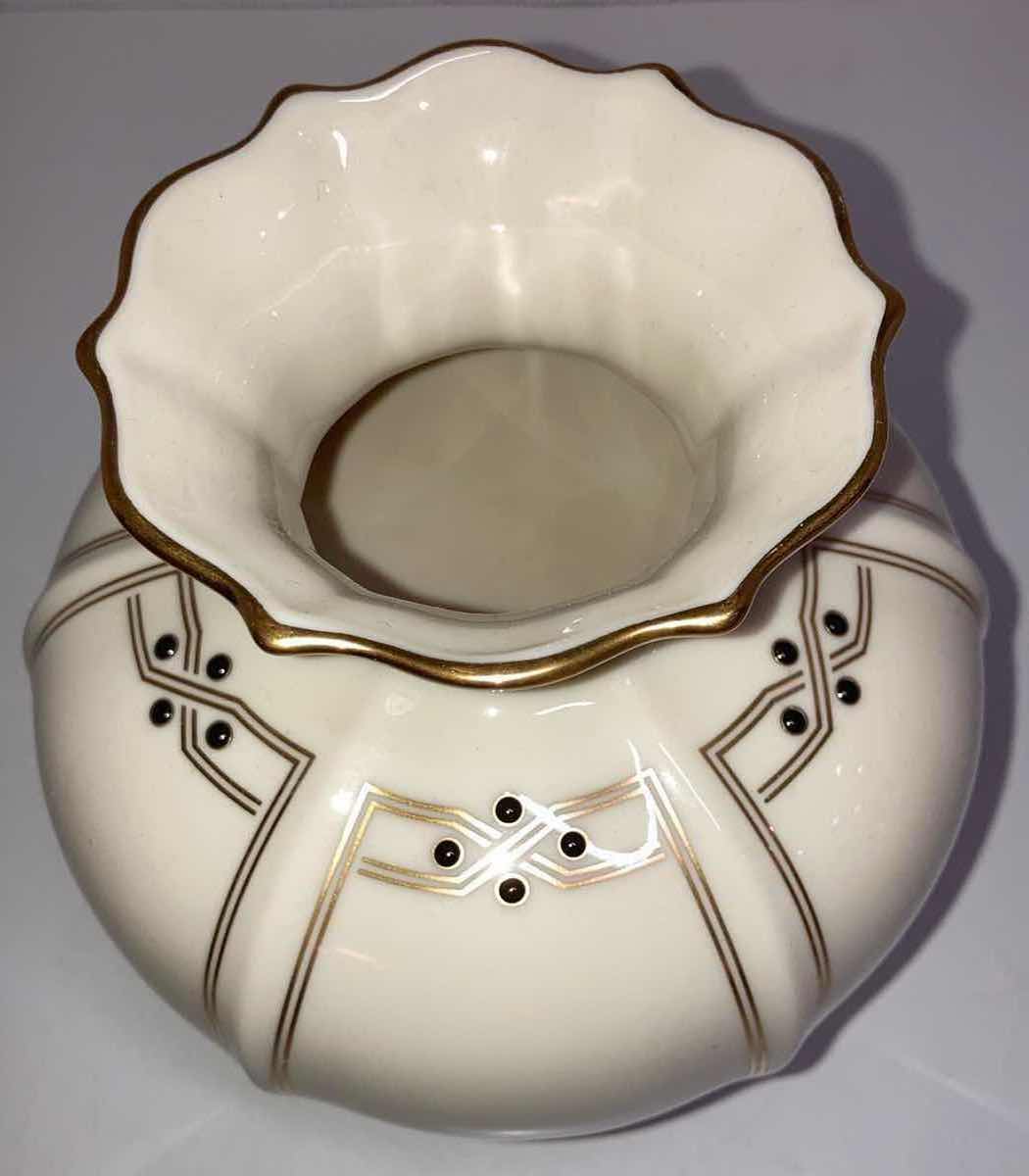 Photo 2 of LENOX VANGUARD IVORY/GOLD PORCELAIN VASE H7.25”