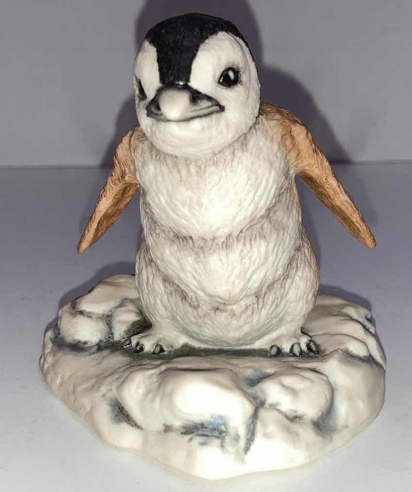 Photo 1 of BOEHM PORCELAIN EMPEROR BABY PENGUIN H4”