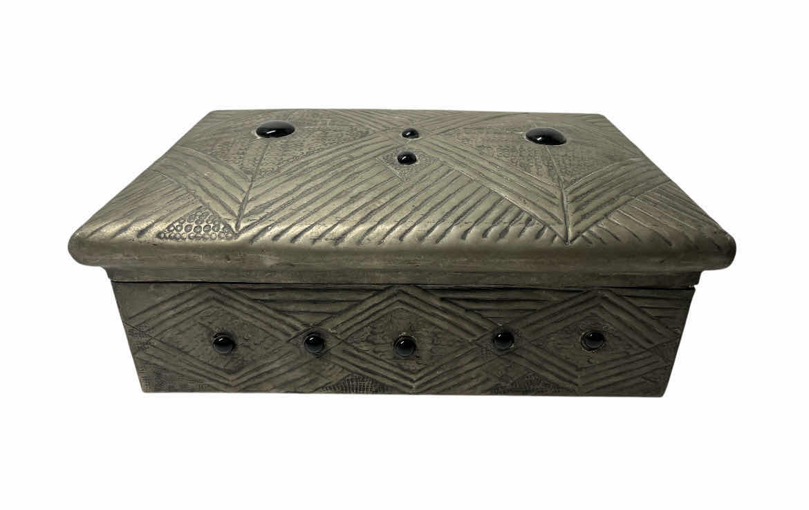 Photo 1 of MID- CENTURY DIE-CAST METAL TRINKET BOX 14” X 9” H6”