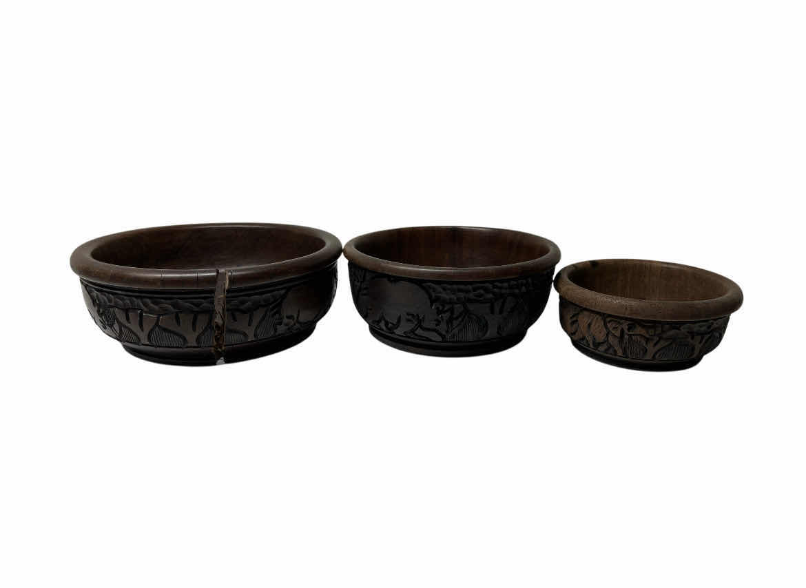 Photo 1 of AFRICAN SAFARI HAND CARVED EBONY WOOD BOWLS (3) 7” X 2.5”/6” X 2.5”/4.25” X 2”