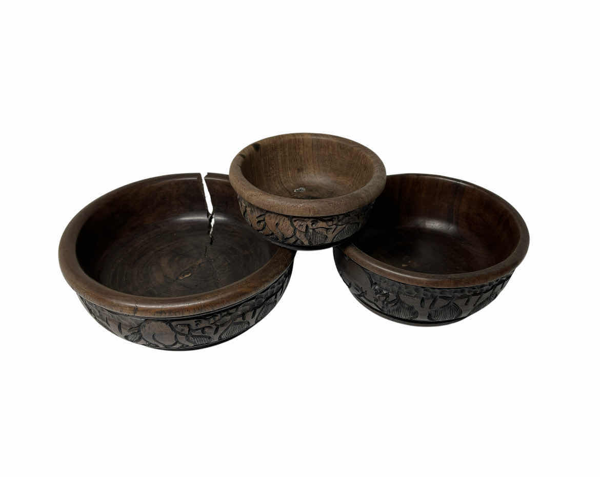 Photo 1 of AFRICAN SAFARI HAND CARVED EBONY WOOD BOWLS (3) 7” X 2.5”/6” X 2.5”/4.25” X 2”
