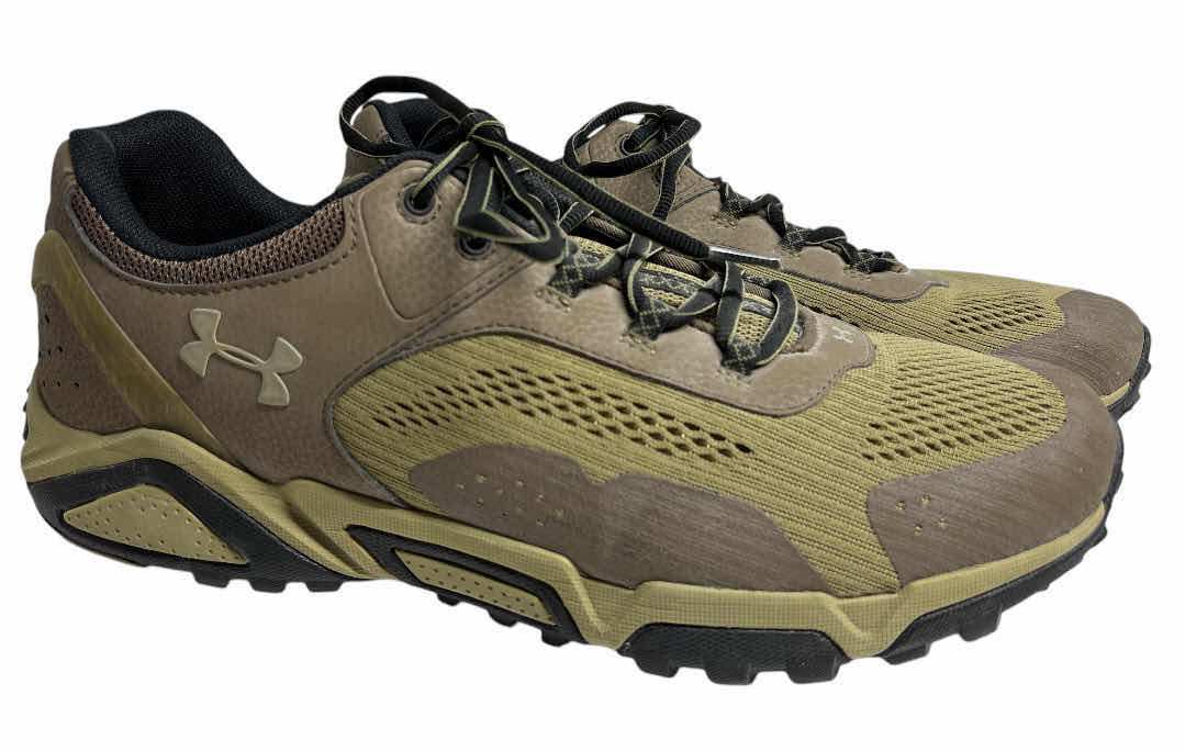 Photo 1 of MENS UNDER ARMOUR GLENROCK LOW HIKING BOOTS (SIZE 13)