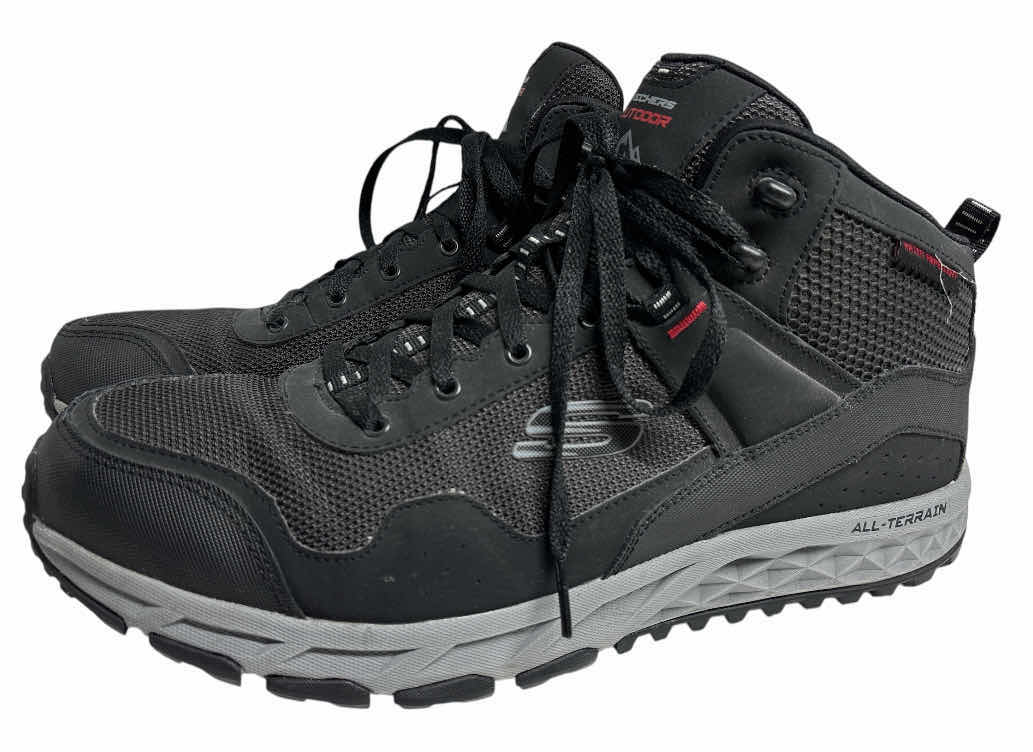 Photo 1 of NEW MENS SKETCHERS ESCAPE PLAN ALL TERRAIN HIKING BOOT (SIZE 12)