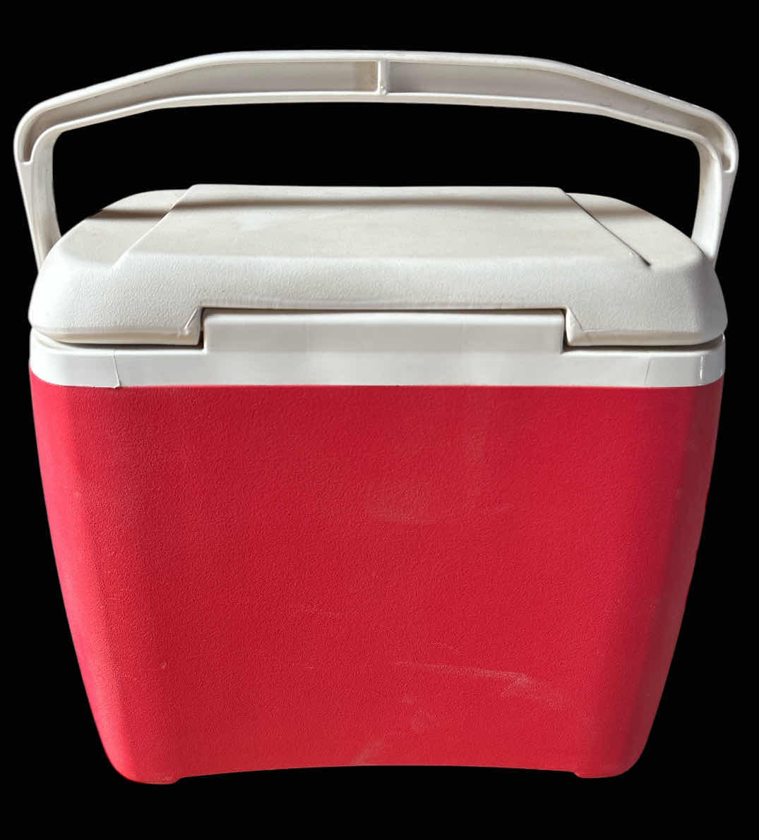 Photo 1 of IGLOO ISLAND BREEZE 28 QT ICE CHEST W ULTRATHERM INSULATION, 37 CAN CAPACITY